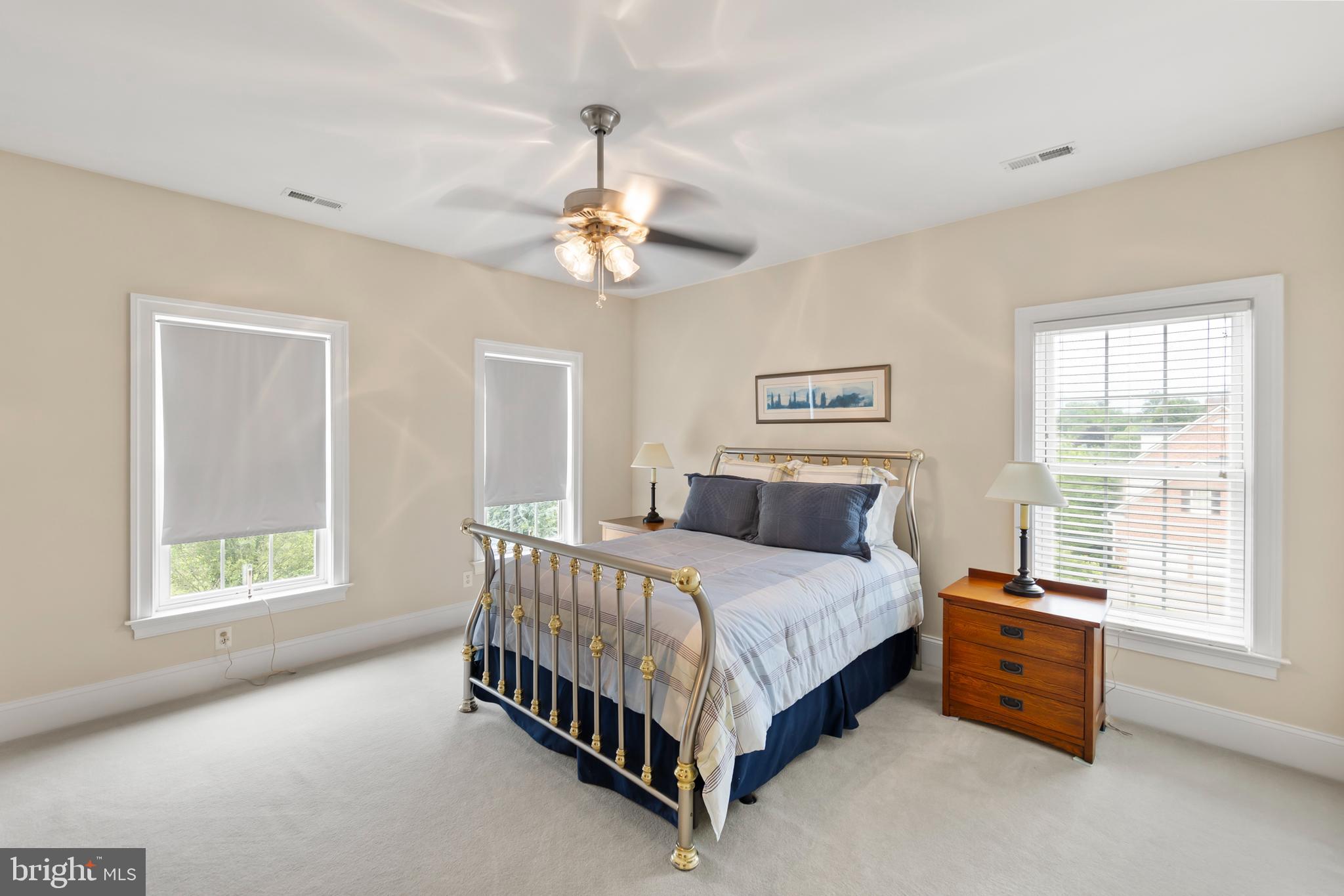 MEADOWBRANCH - Residential