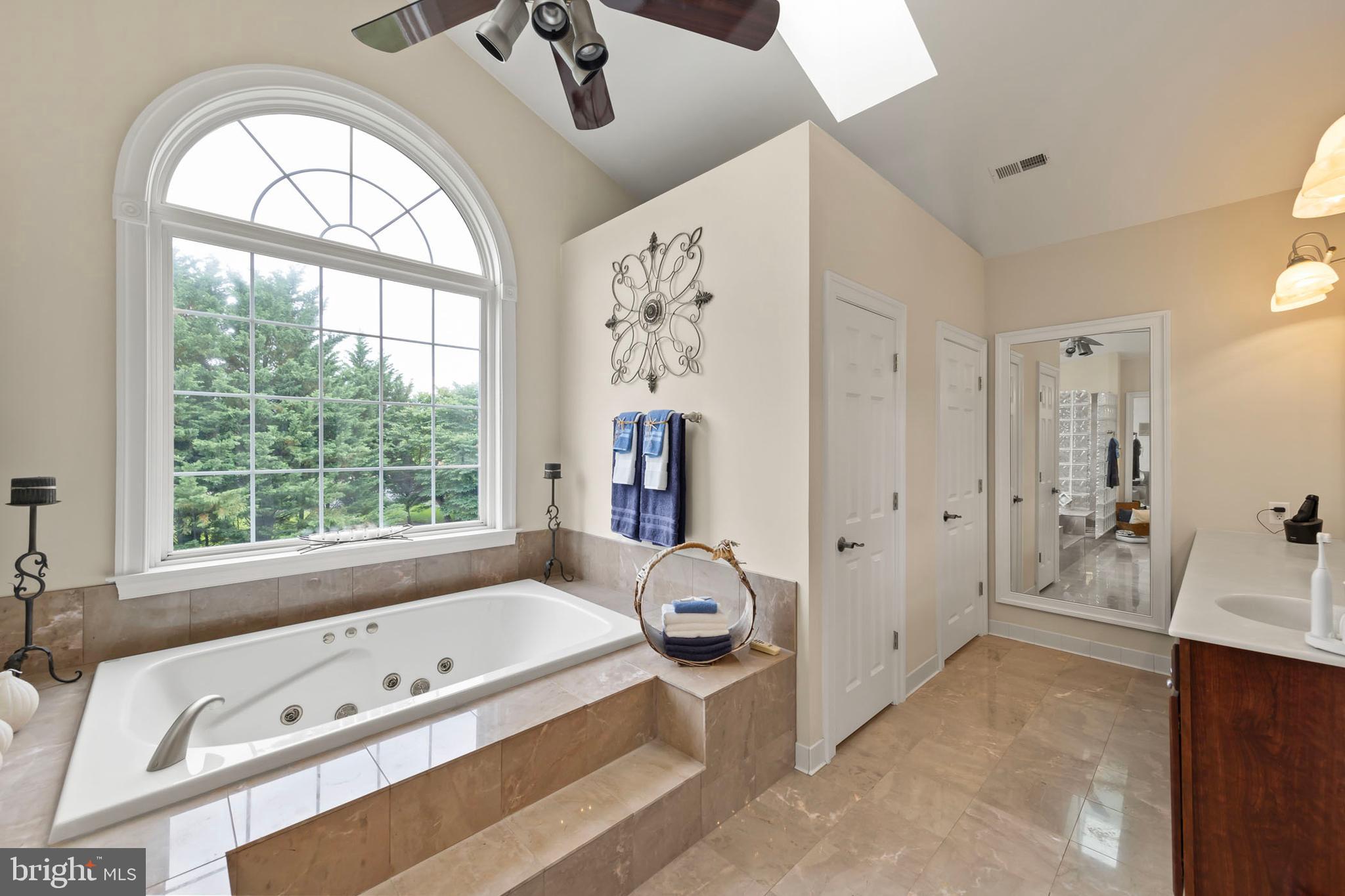 MEADOWBRANCH - Residential