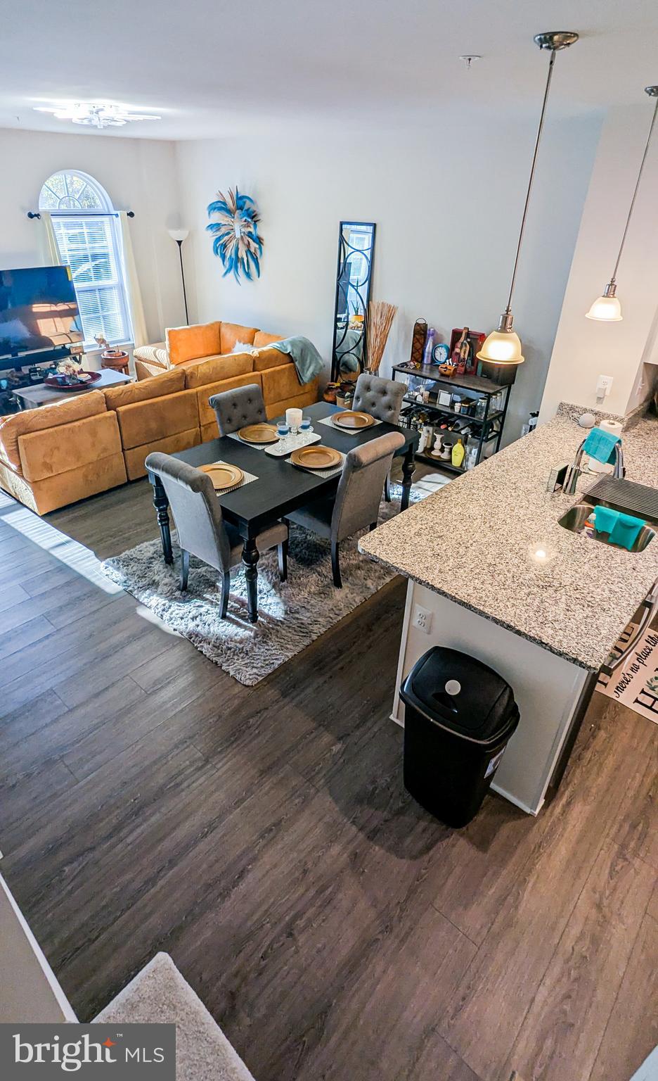 INDEPENDENCE SQUARE - Residential