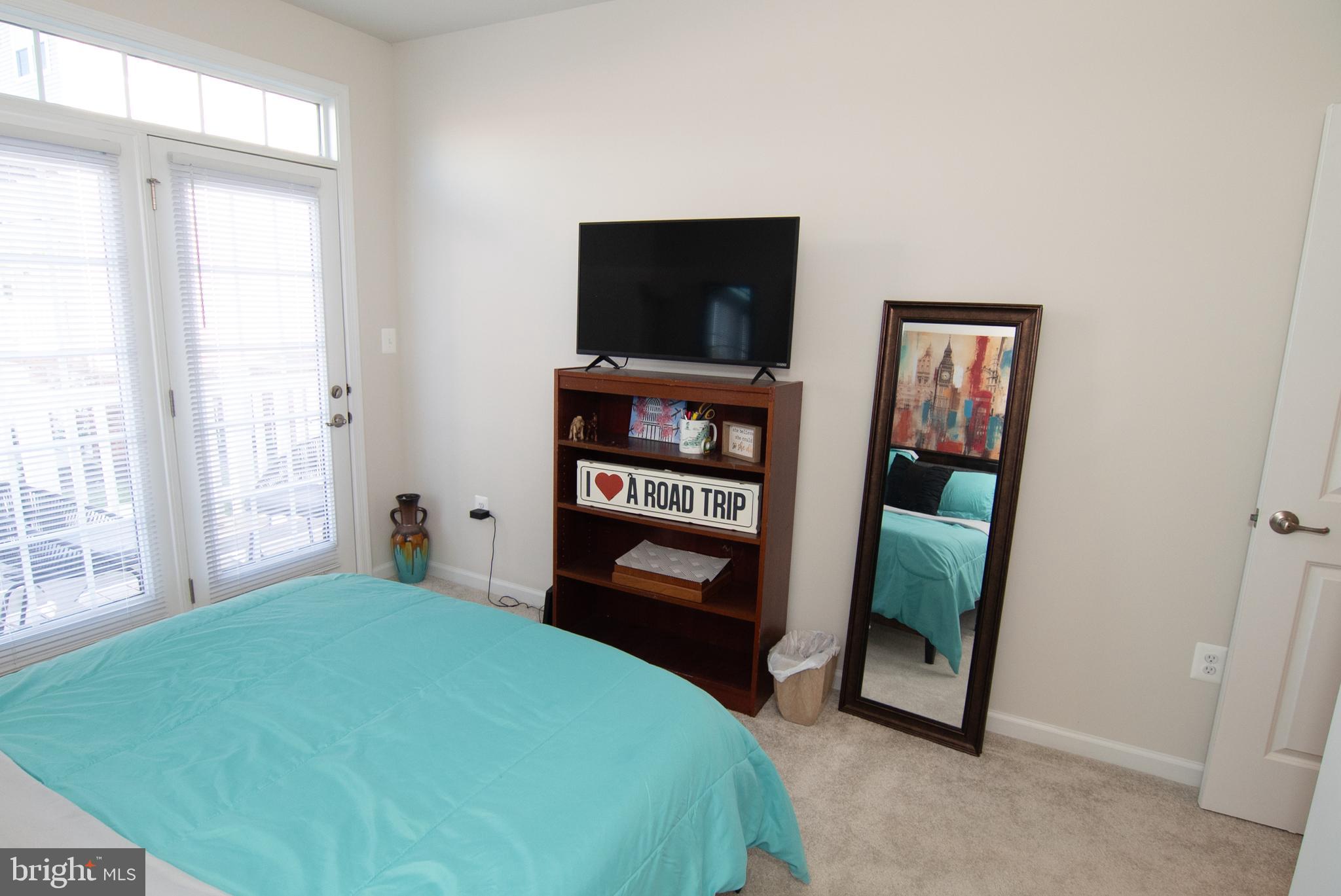 INDEPENDENCE SQUARE - Residential