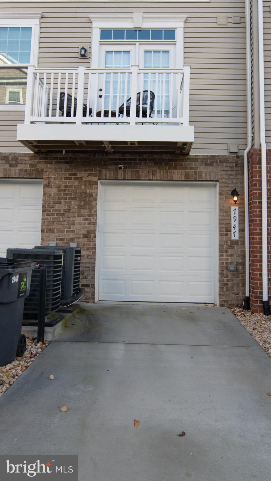 INDEPENDENCE SQUARE - Residential