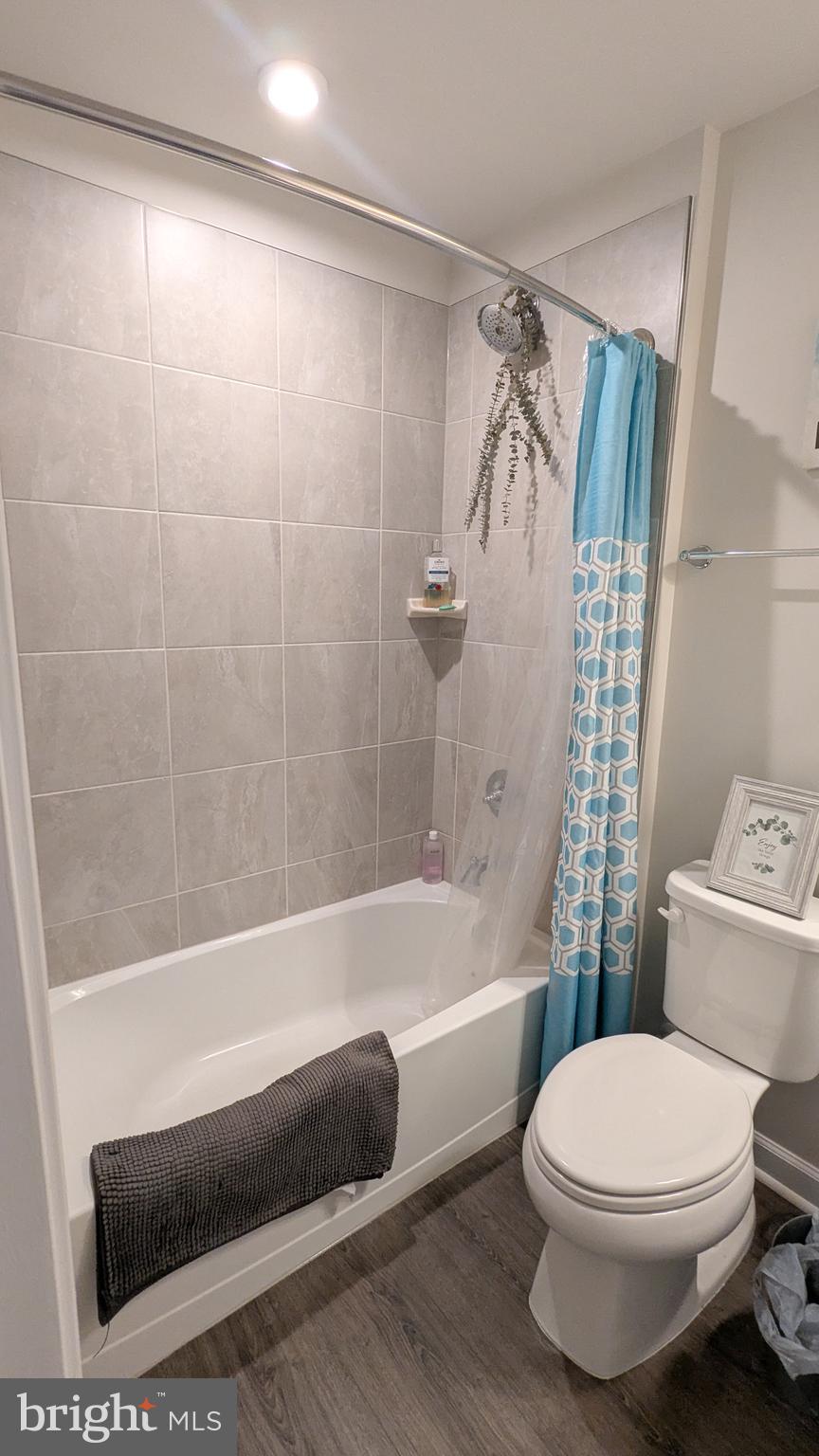 INDEPENDENCE SQUARE - Residential