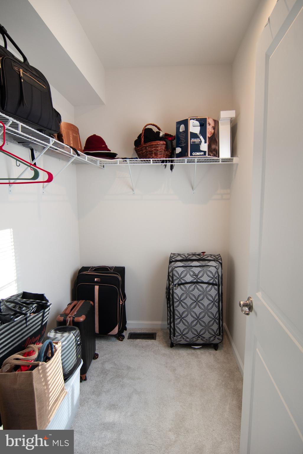 INDEPENDENCE SQUARE - Residential