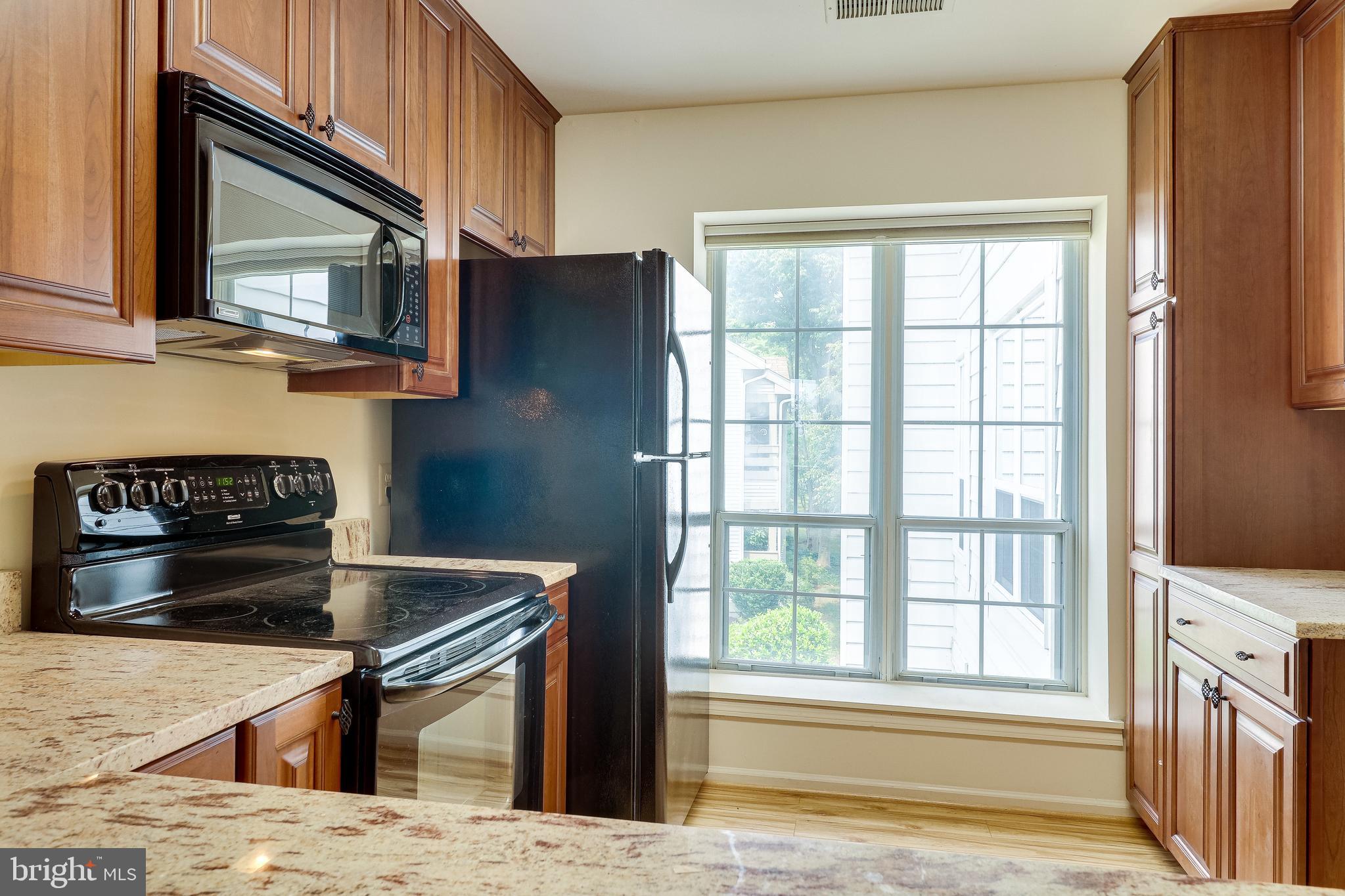 PINECREST - Residential