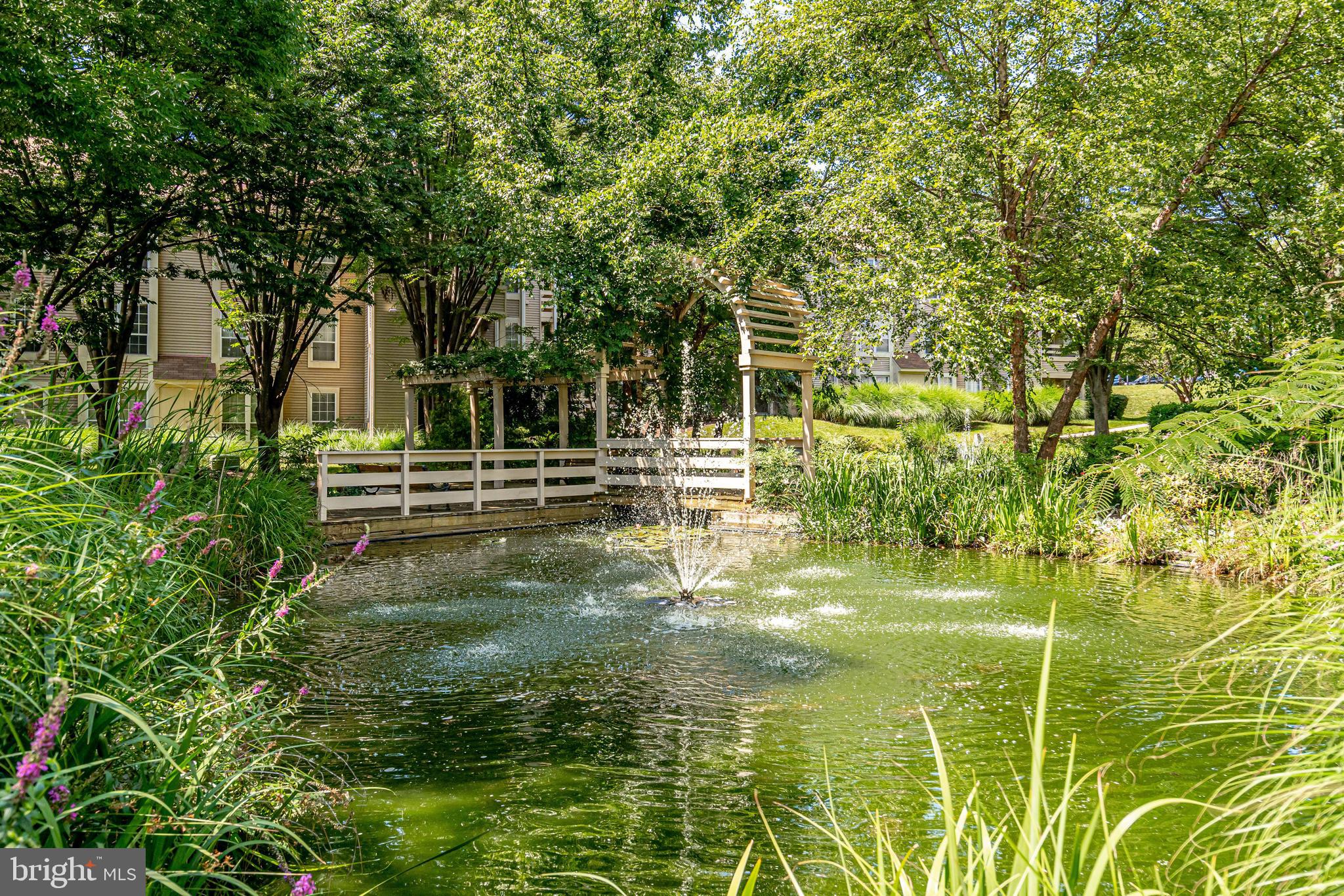 PINECREST - Residential