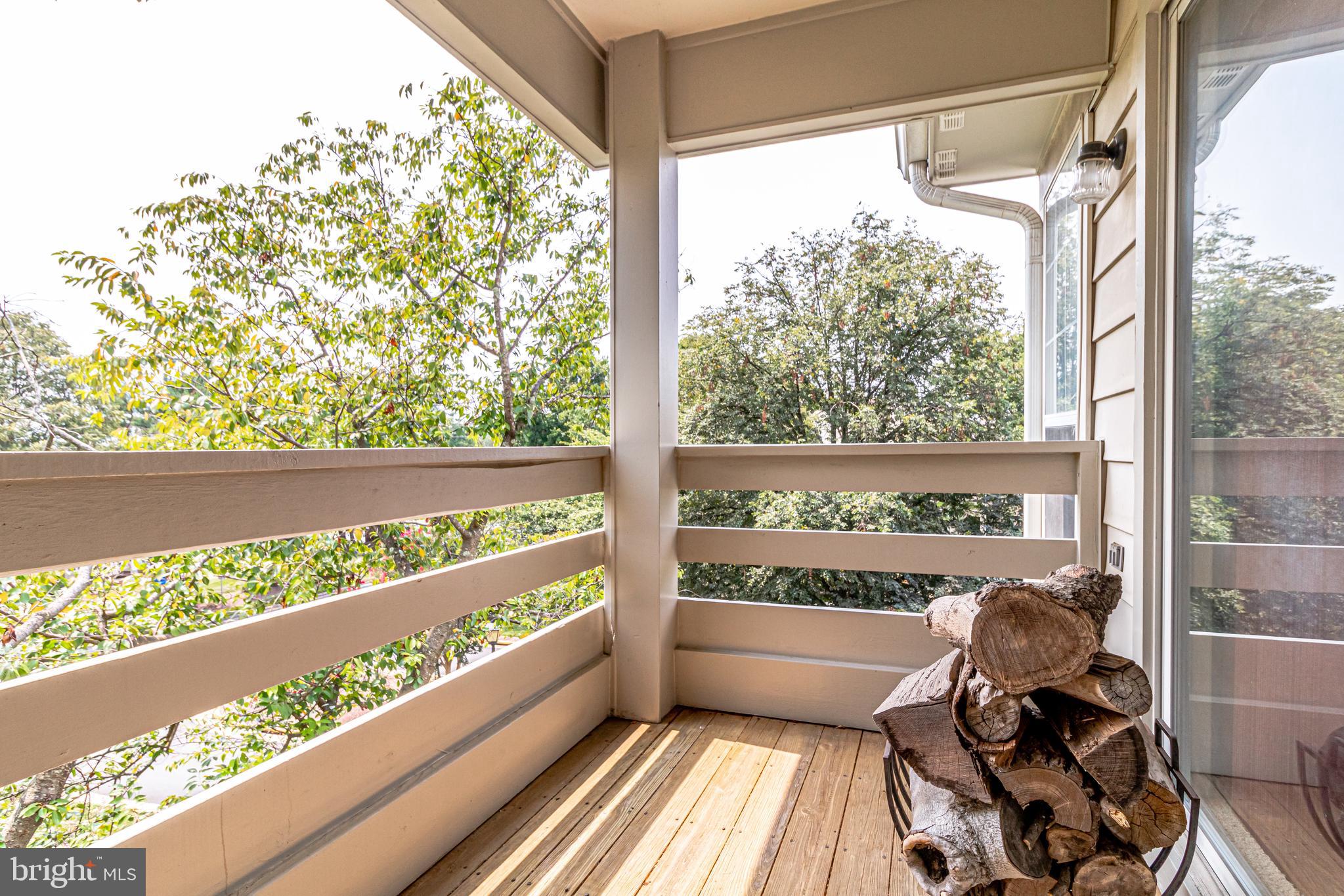 PINECREST - Residential