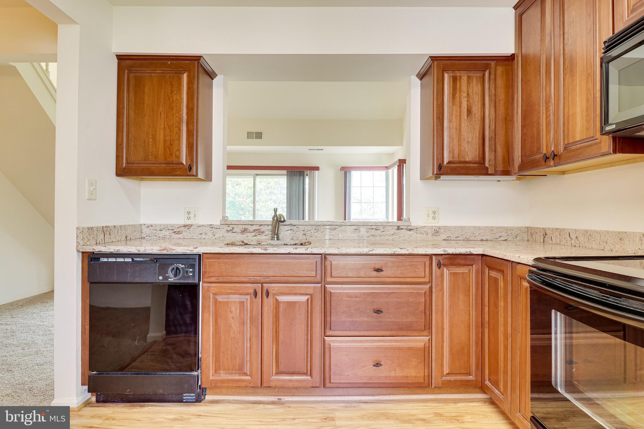 PINECREST - Residential