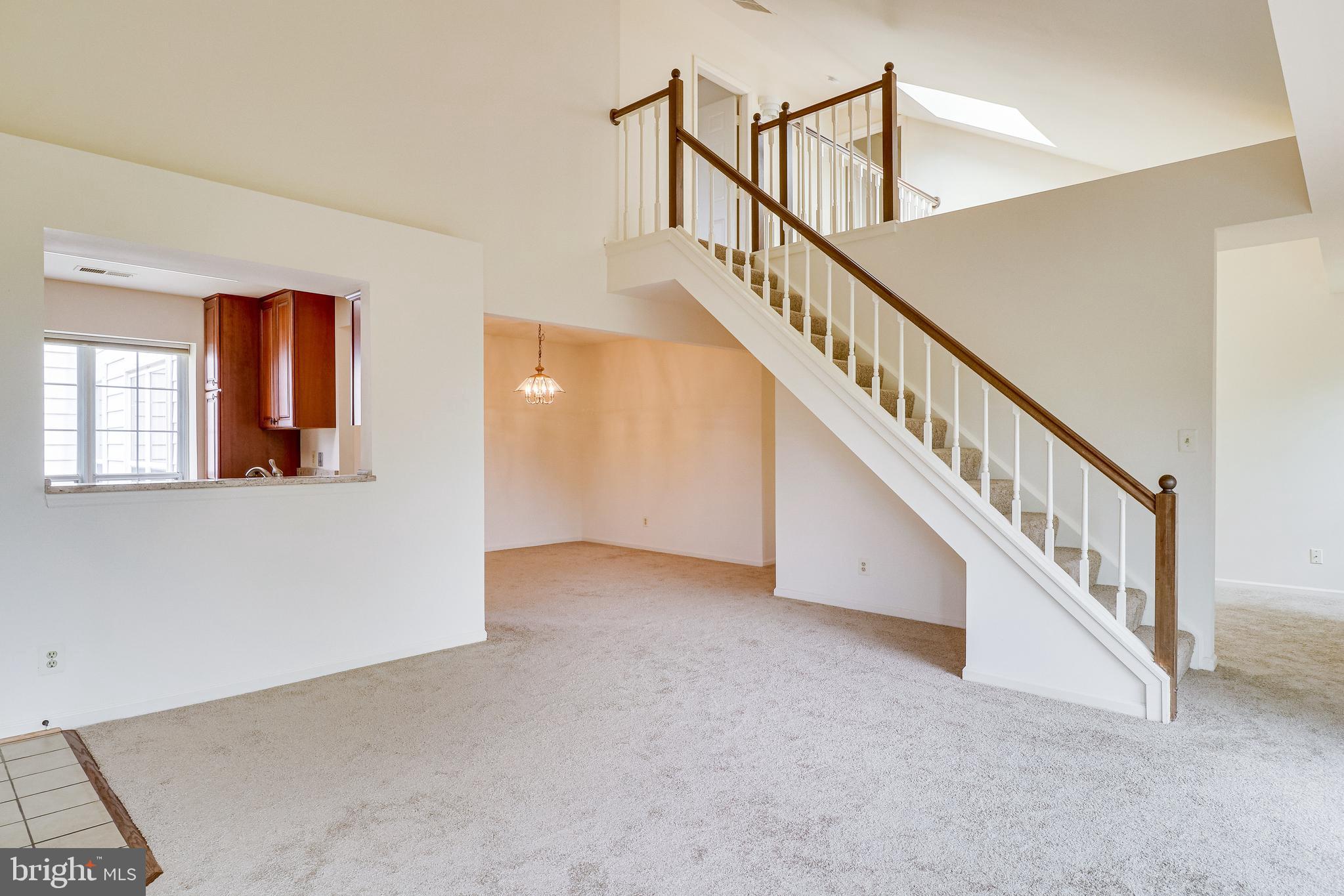 PINECREST - Residential