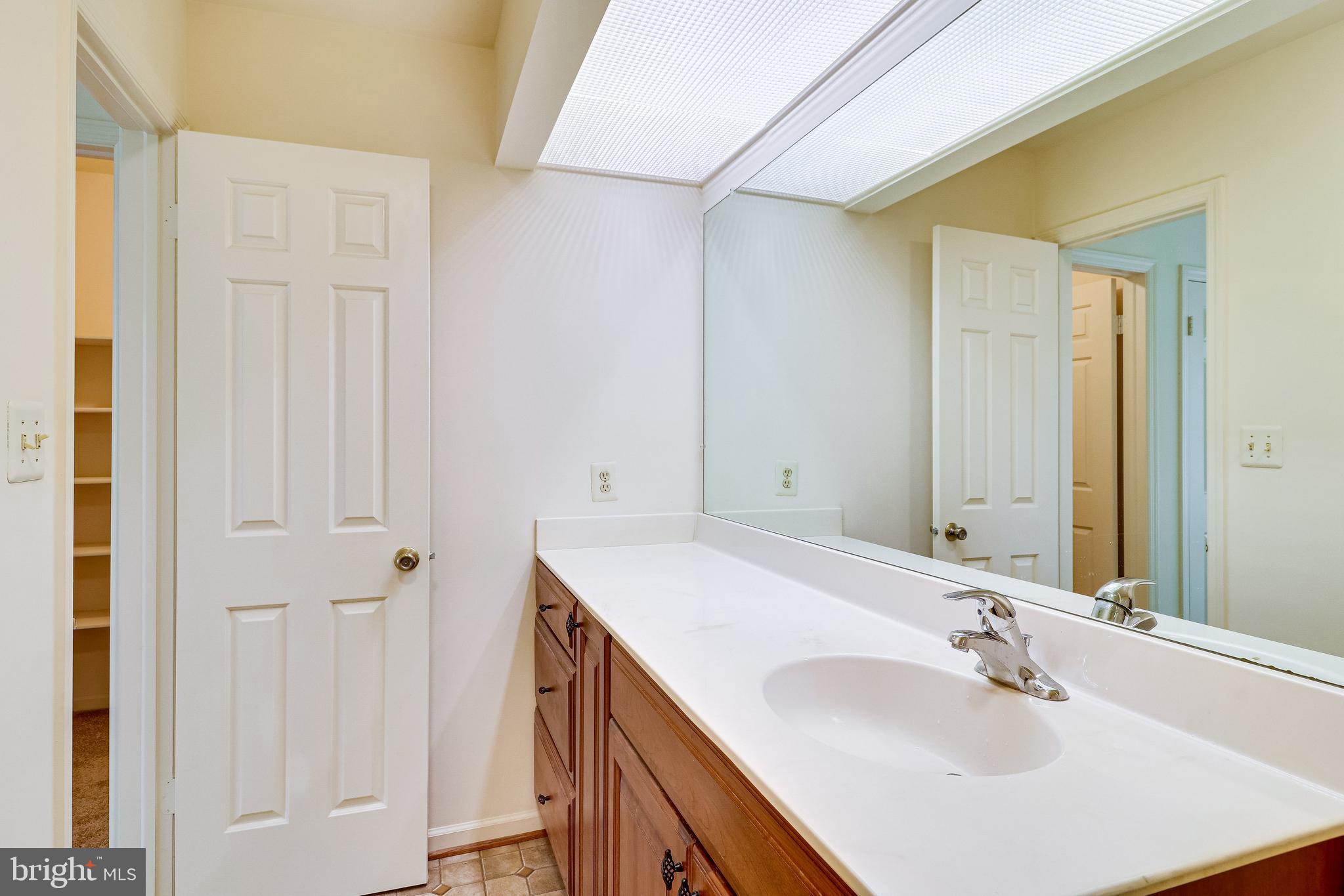 PINECREST - Residential