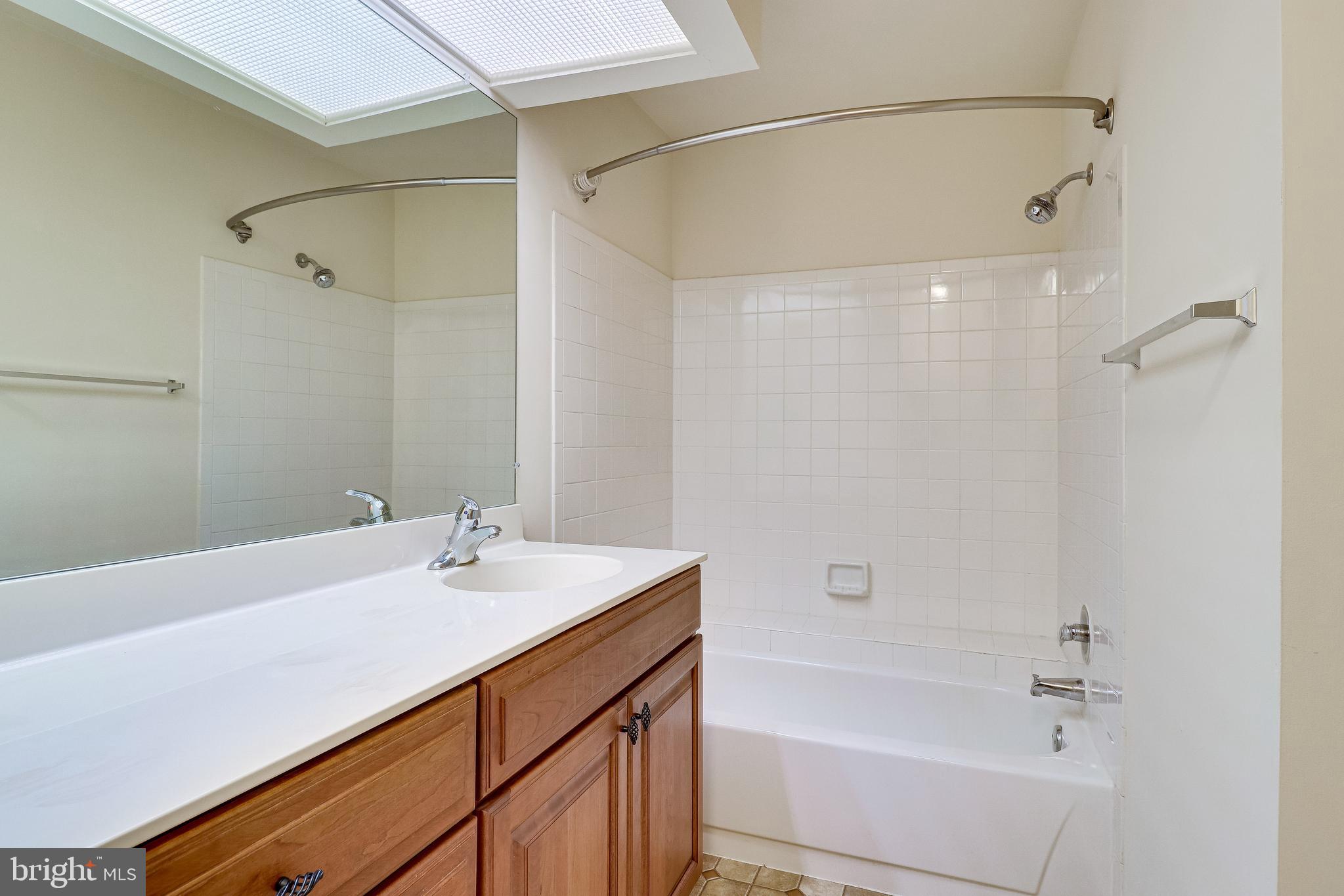 PINECREST - Residential