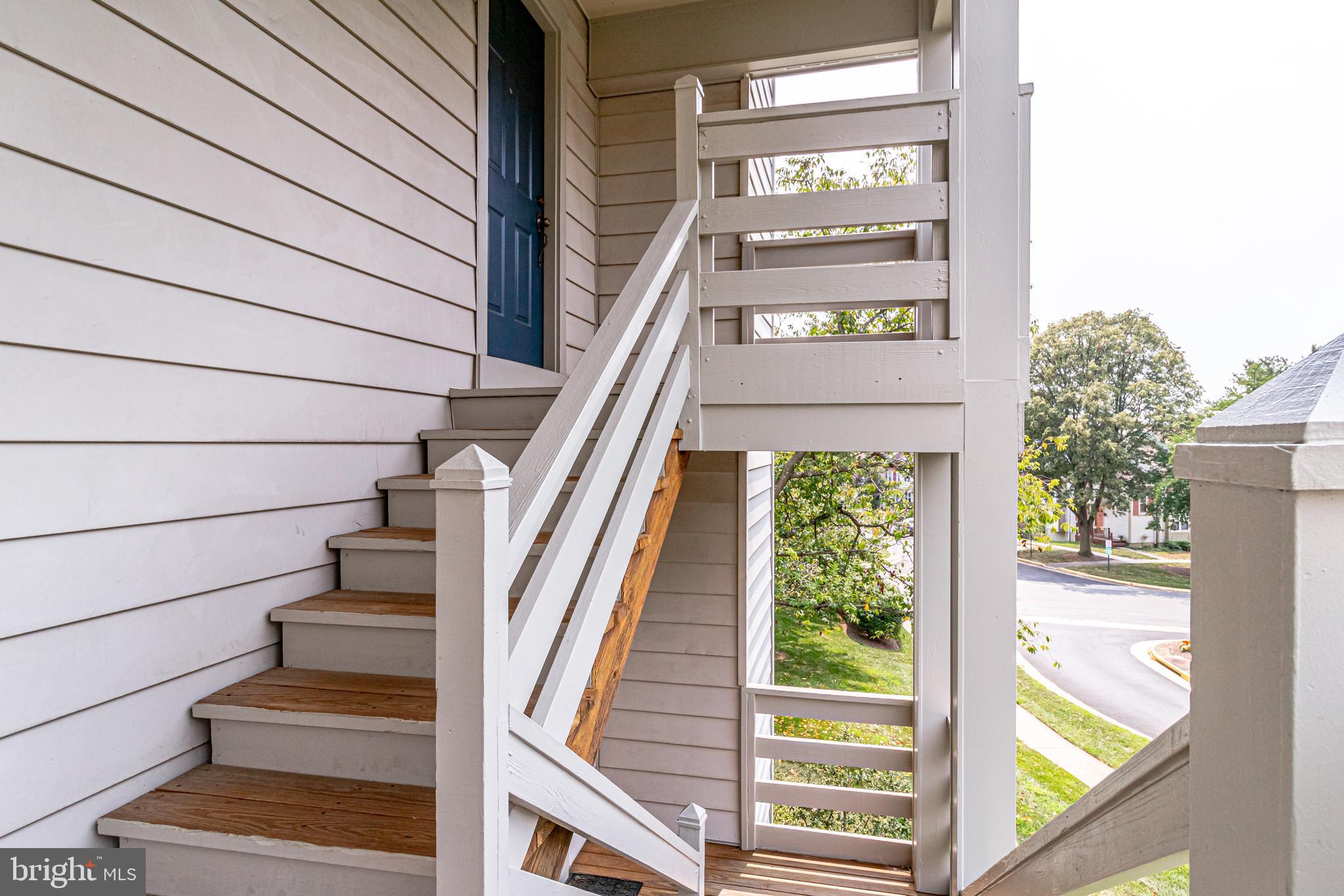 PINECREST - Residential