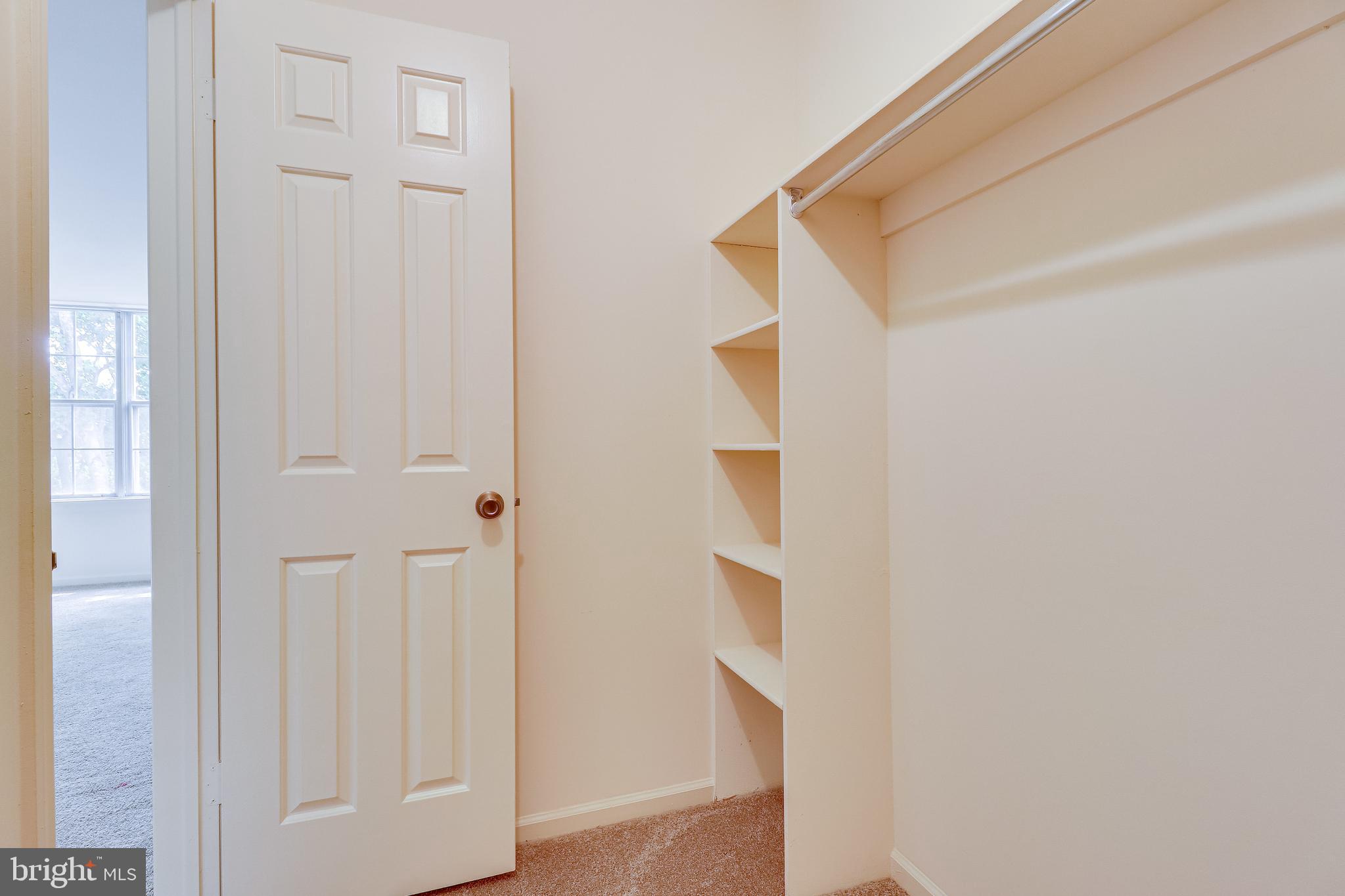 PINECREST - Residential