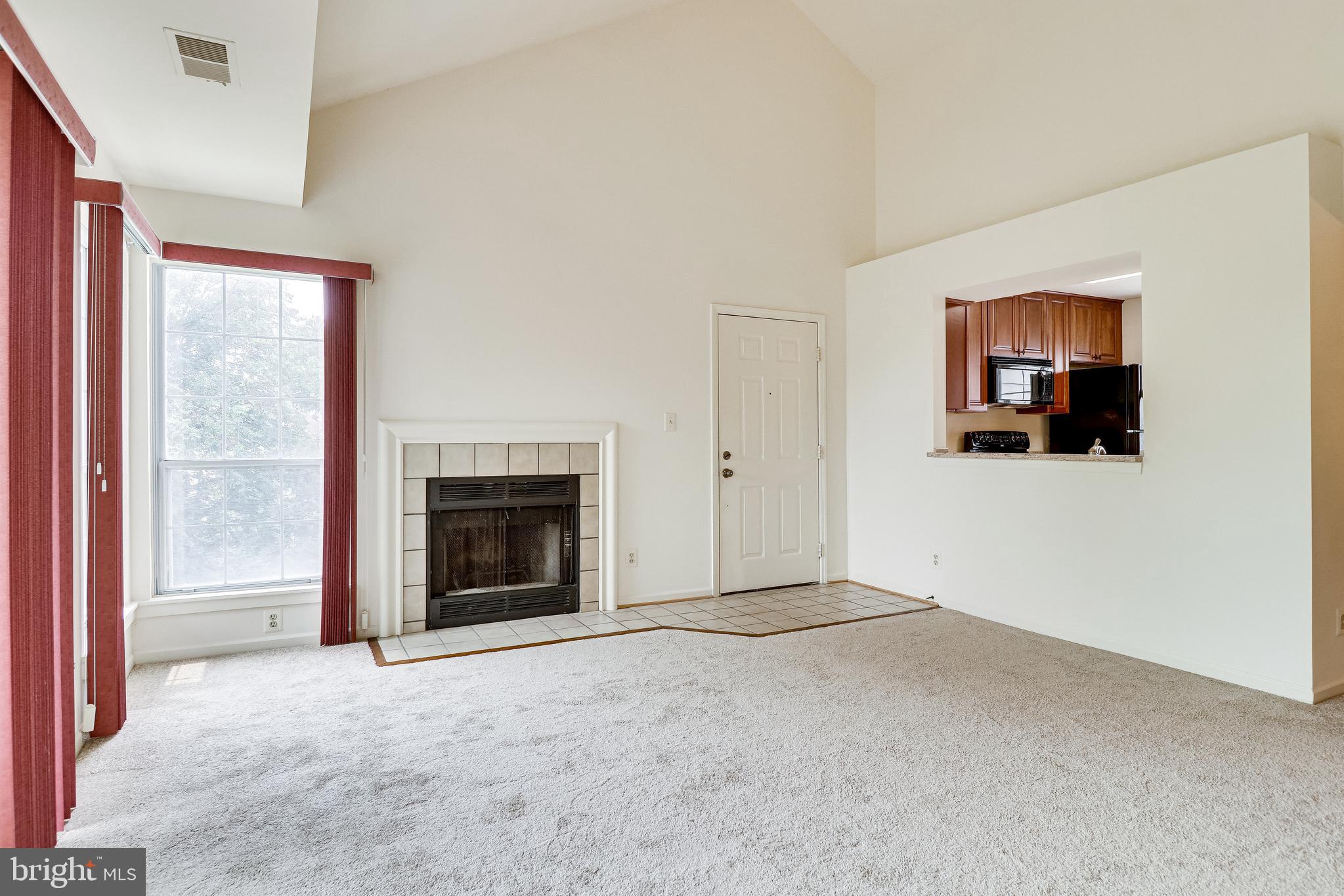 PINECREST - Residential