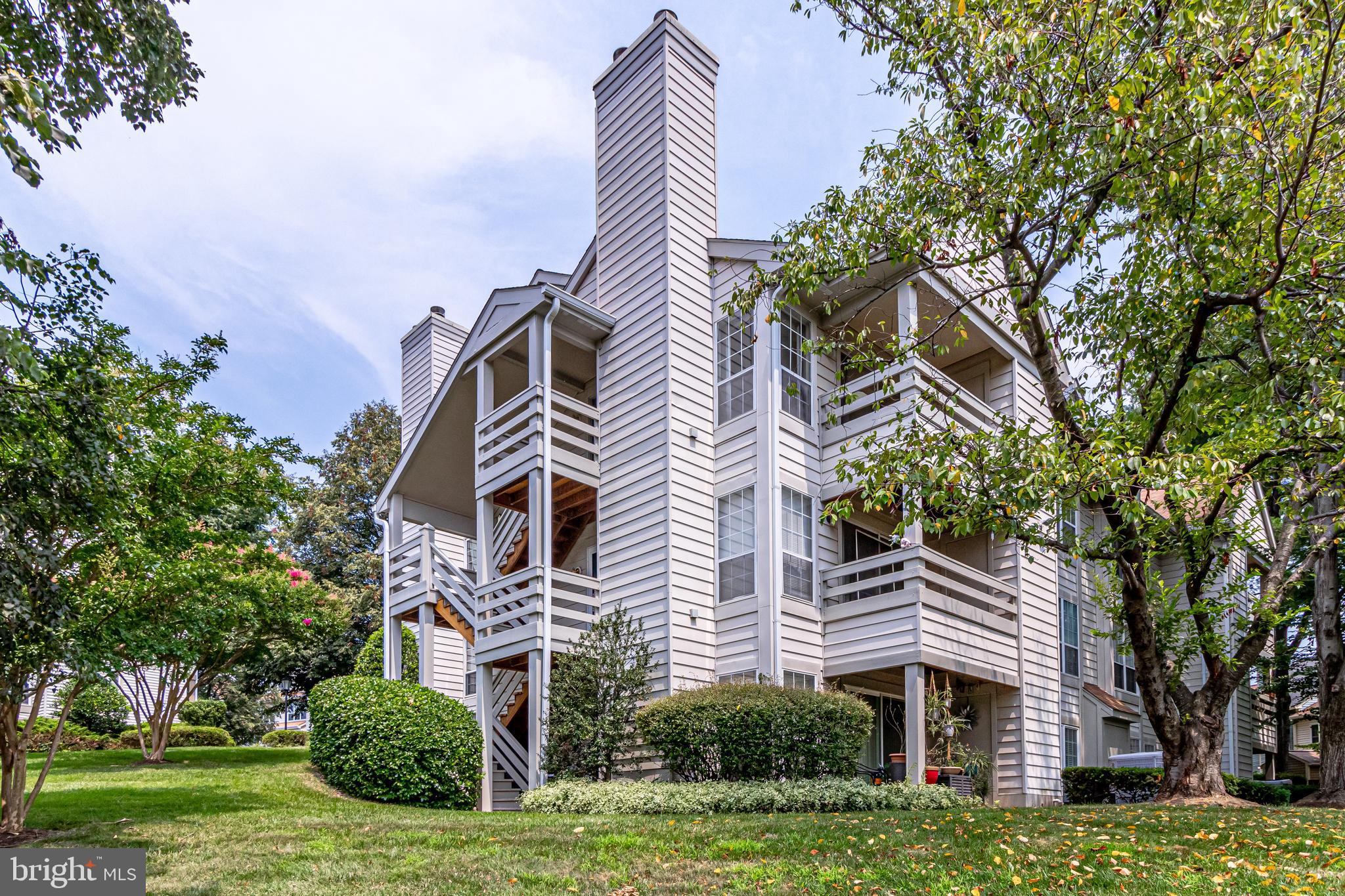 PINECREST - Residential