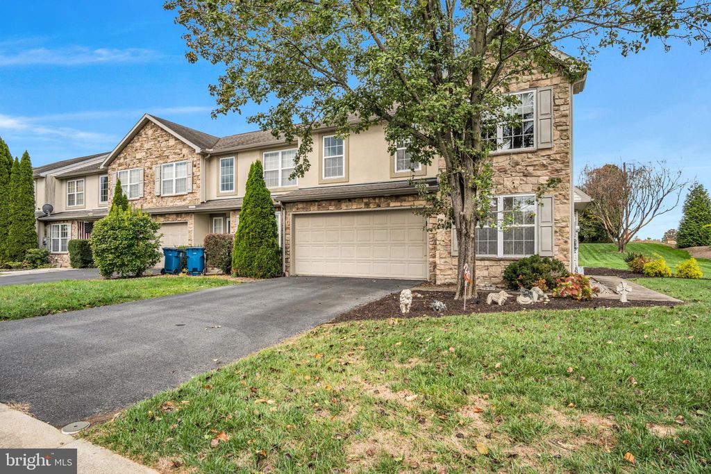 Photo of 2 - A Round Ridge Rd, MECHANICSBURG, PA 17055 (MLS # PACB2047886)