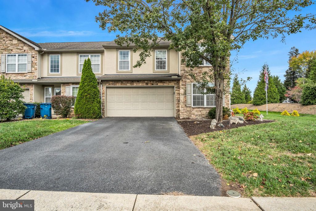 Photo of 2 - A Round Ridge Rd, MECHANICSBURG, PA 17055 (MLS # PACB2047886)