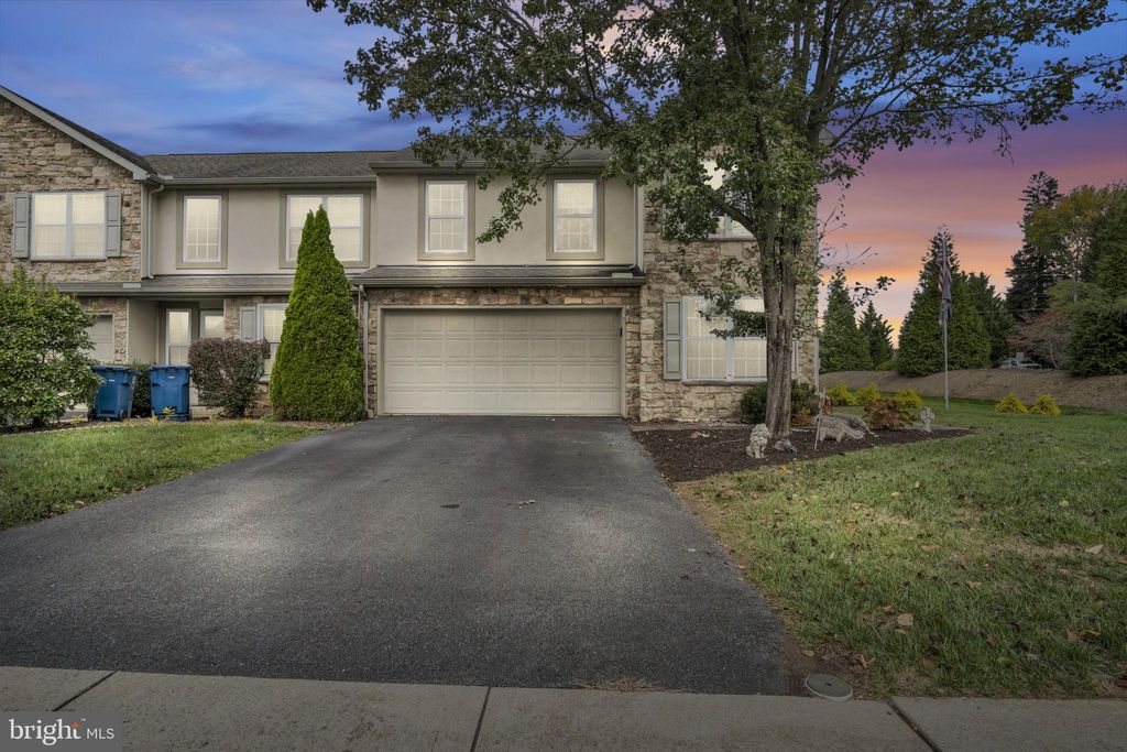 Photo of 2 - A Round Ridge Rd, MECHANICSBURG, PA 17055 (MLS # PACB2047886)