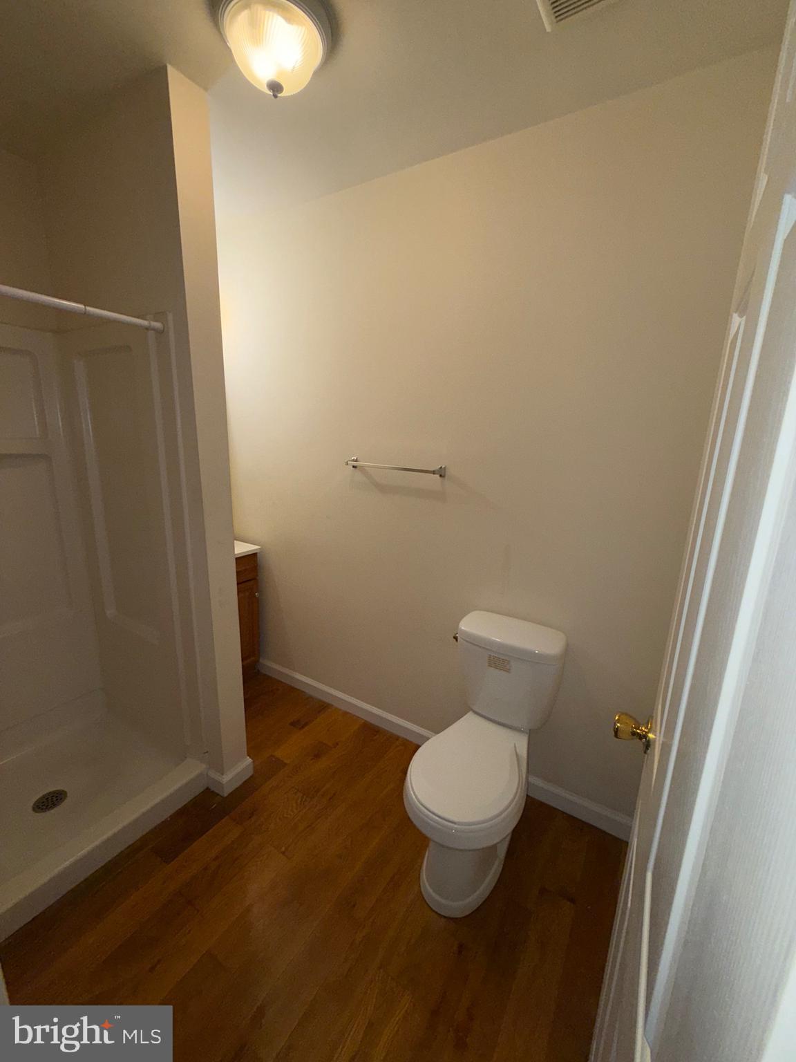TEMPLE UNIVERSITY - Residential Lease
