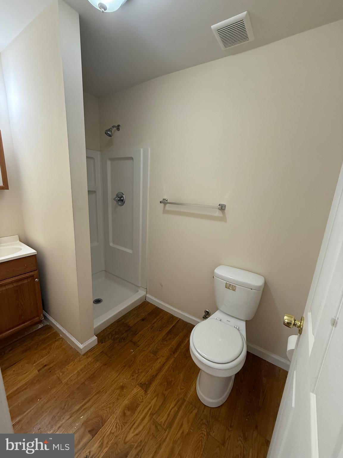TEMPLE UNIVERSITY - Residential Lease