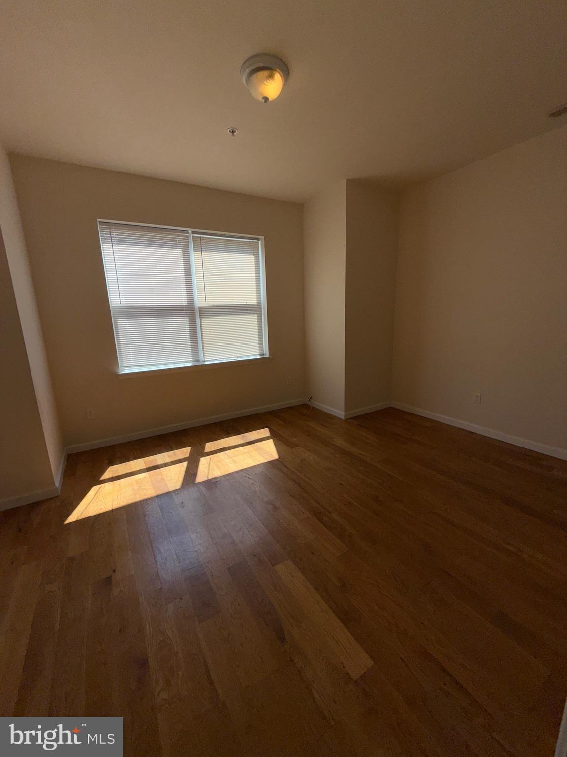 TEMPLE UNIVERSITY - Residential Lease