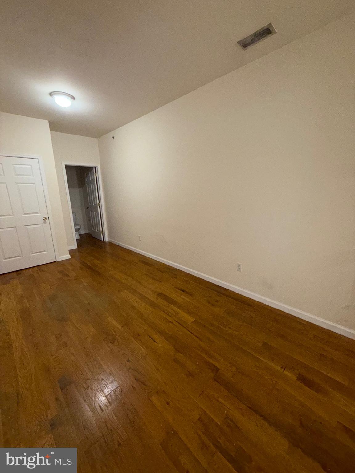 TEMPLE UNIVERSITY - Residential Lease