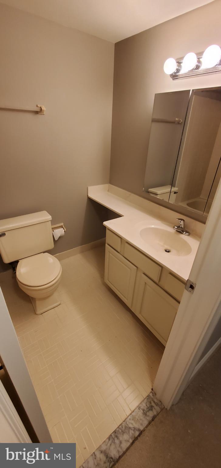 CHESTERBROOK - Residential Lease