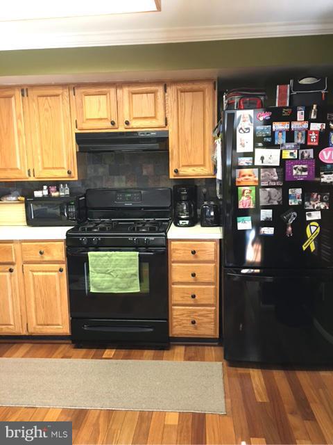 OLD BRIDGE ESTATES - Residential Lease