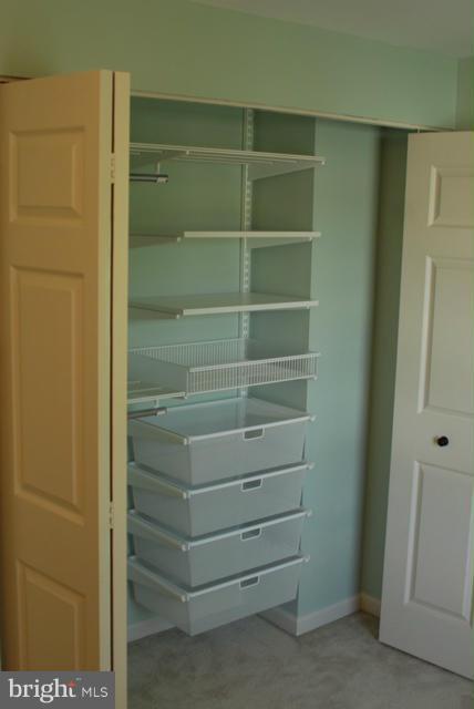 OLD BRIDGE ESTATES - Residential Lease