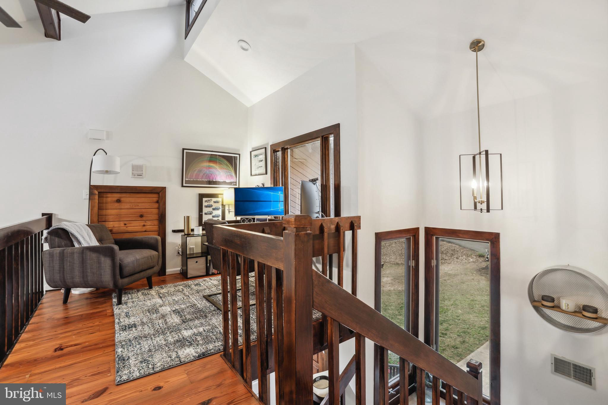 RIVER BLUFFS - Residential