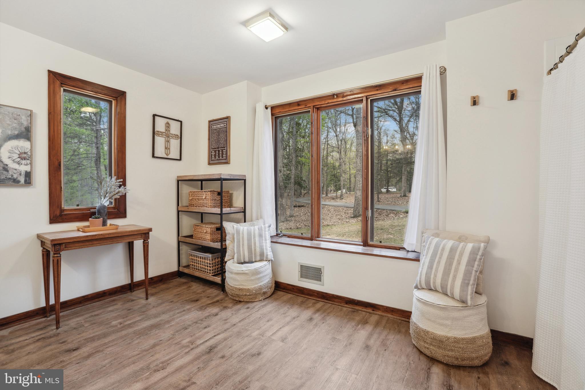 RIVER BLUFFS - Residential