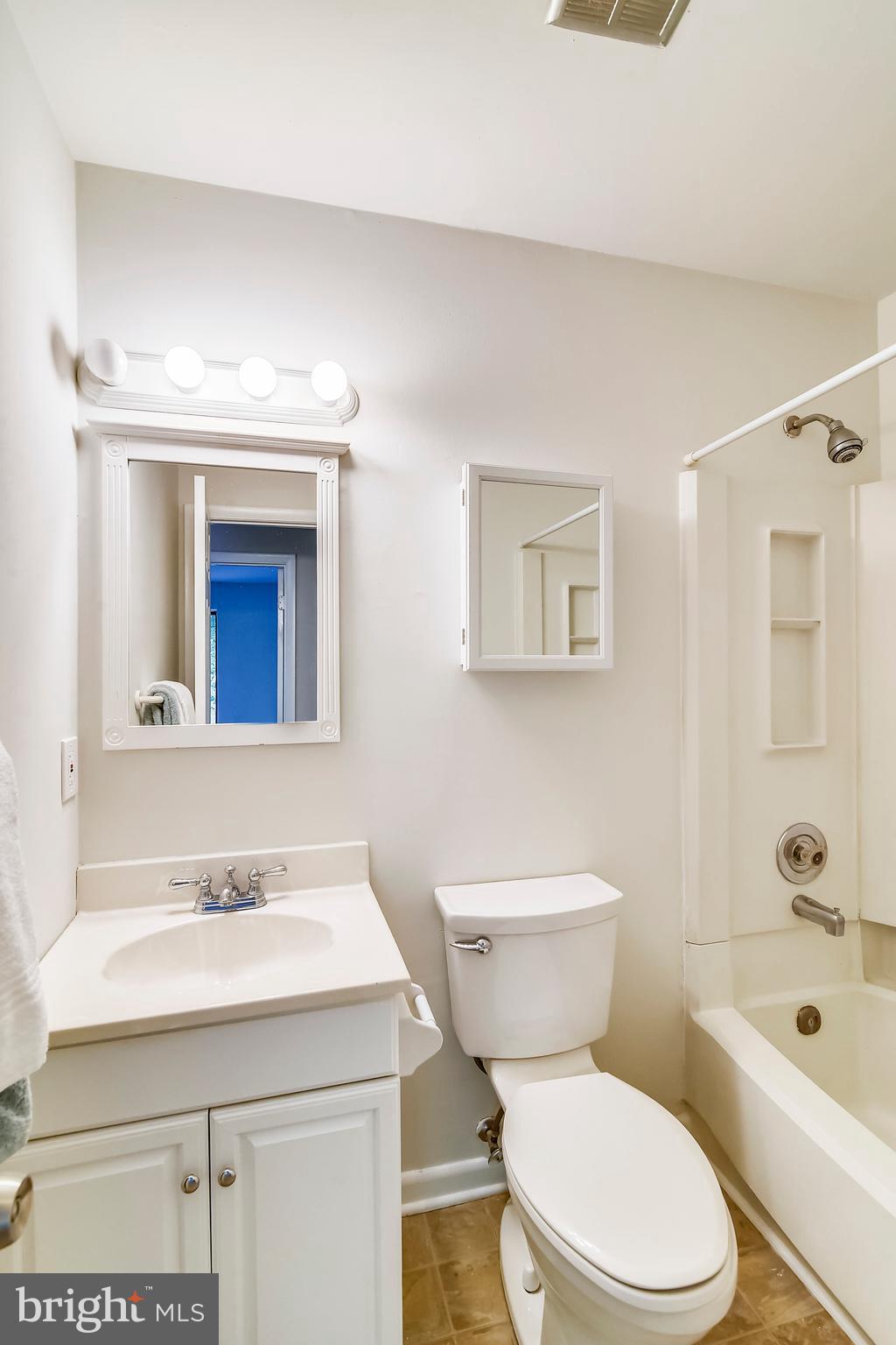 WALNUT RIDGE - Residential