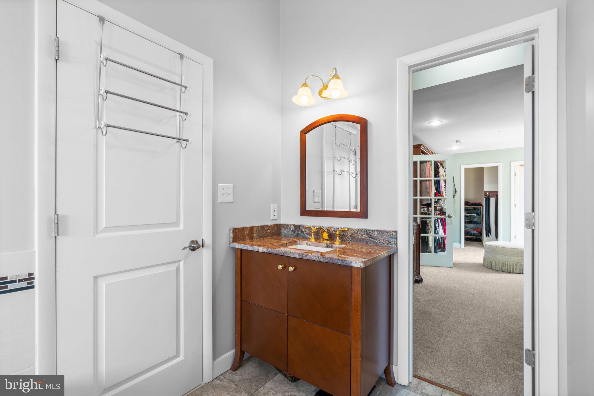 MANHATTAN BEACH - Residential