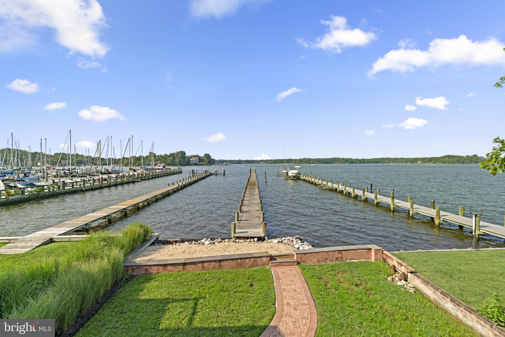 MANHATTAN BEACH - Residential