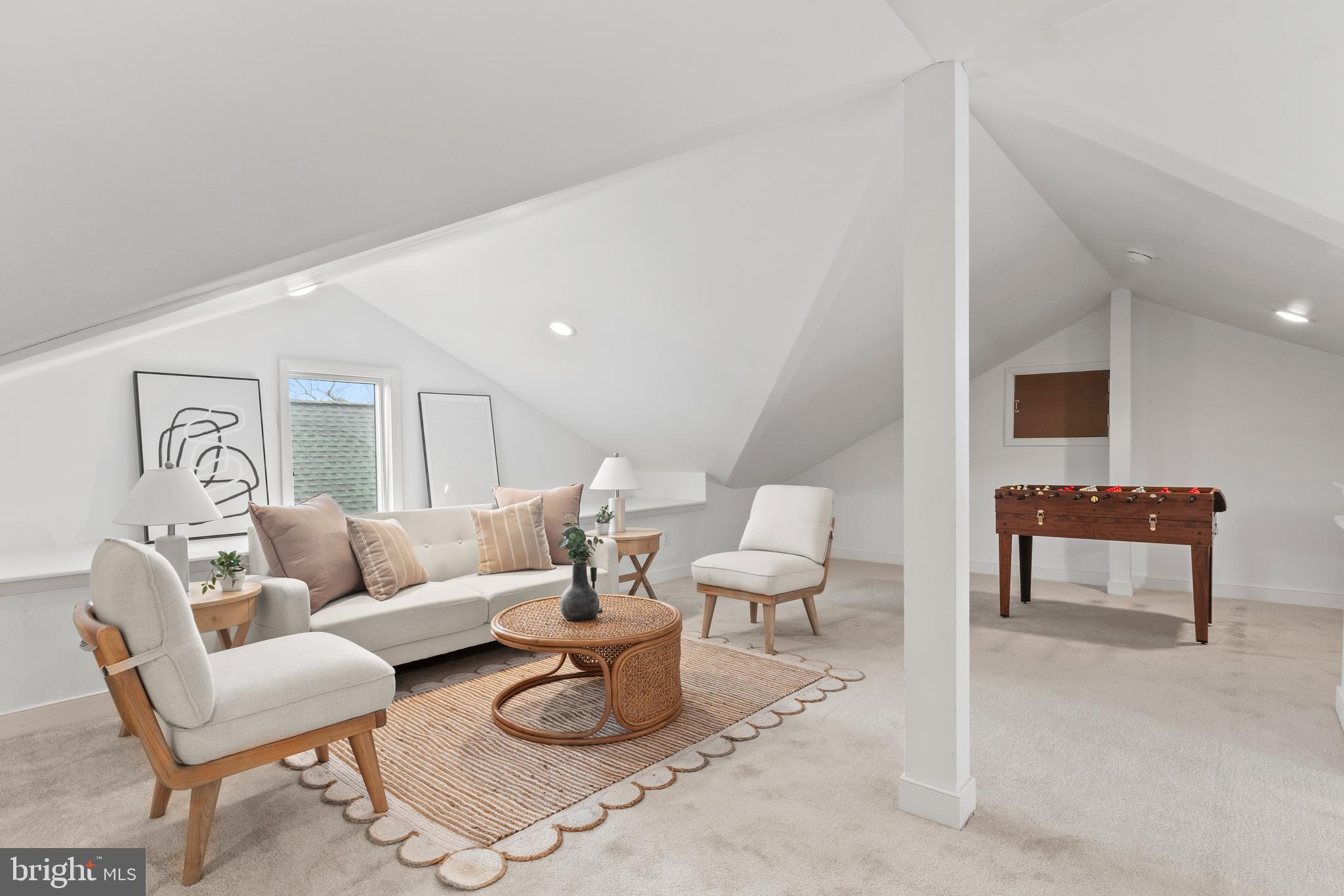 MANHATTAN BEACH - Residential