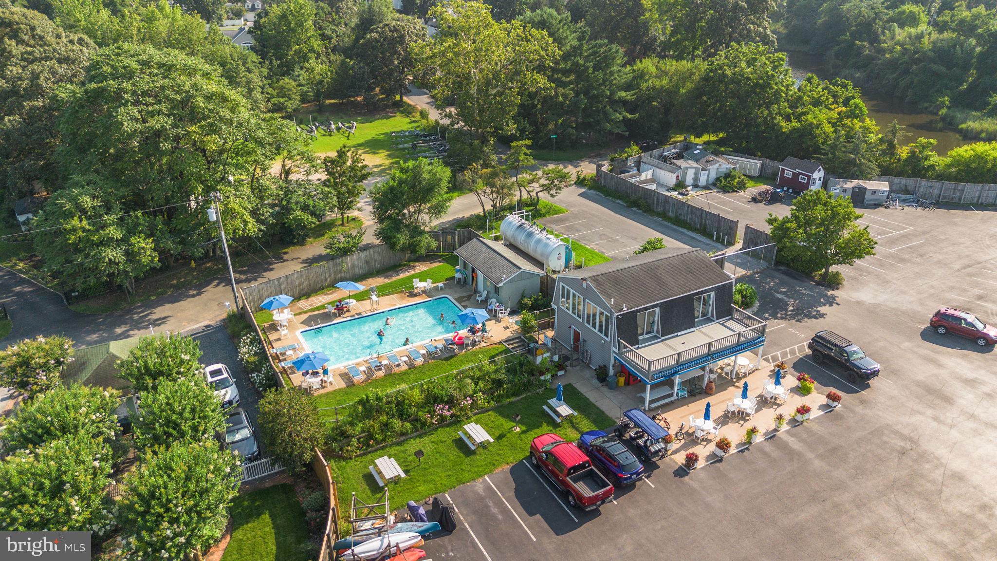 MANHATTAN BEACH - Residential