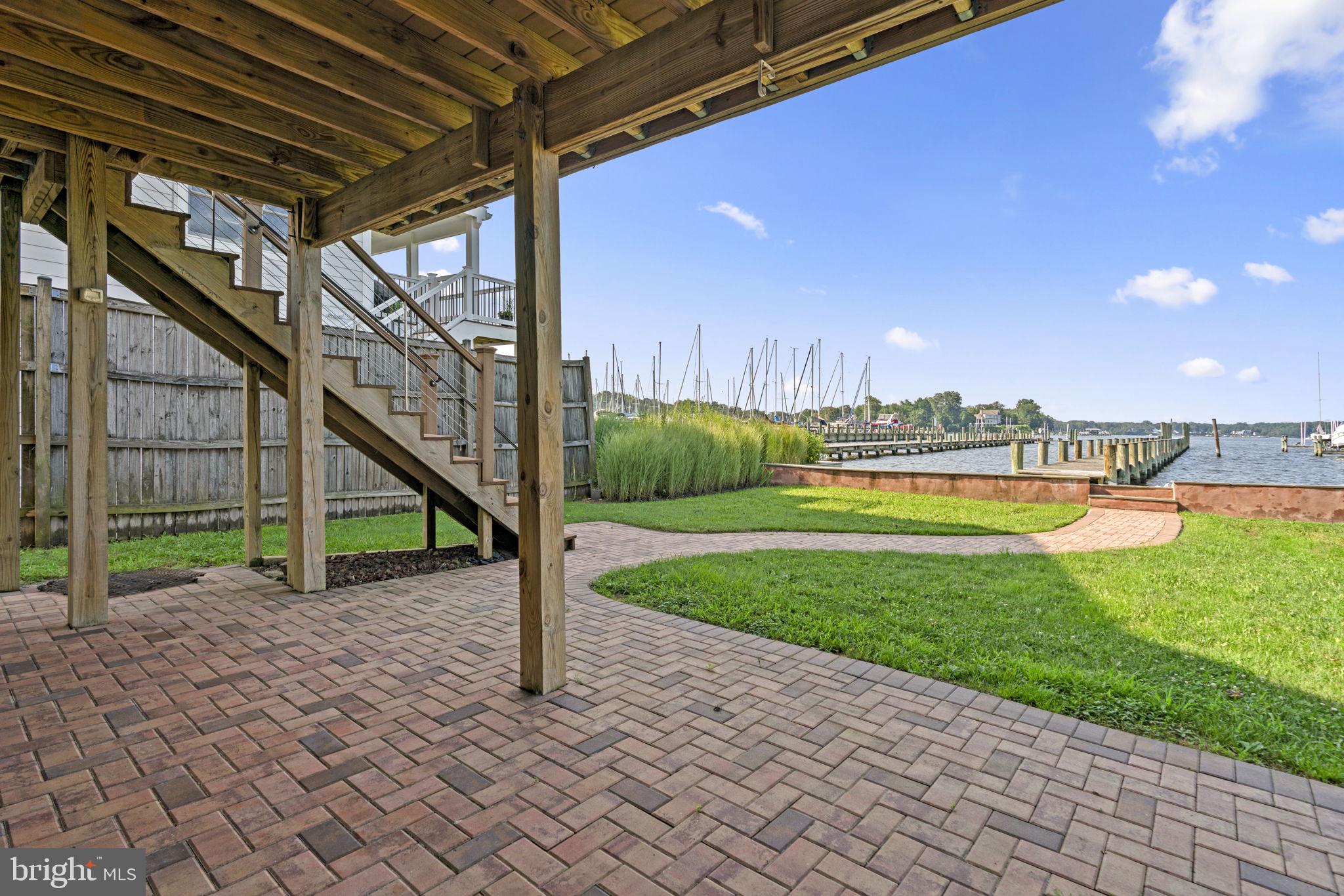 MANHATTAN BEACH - Residential