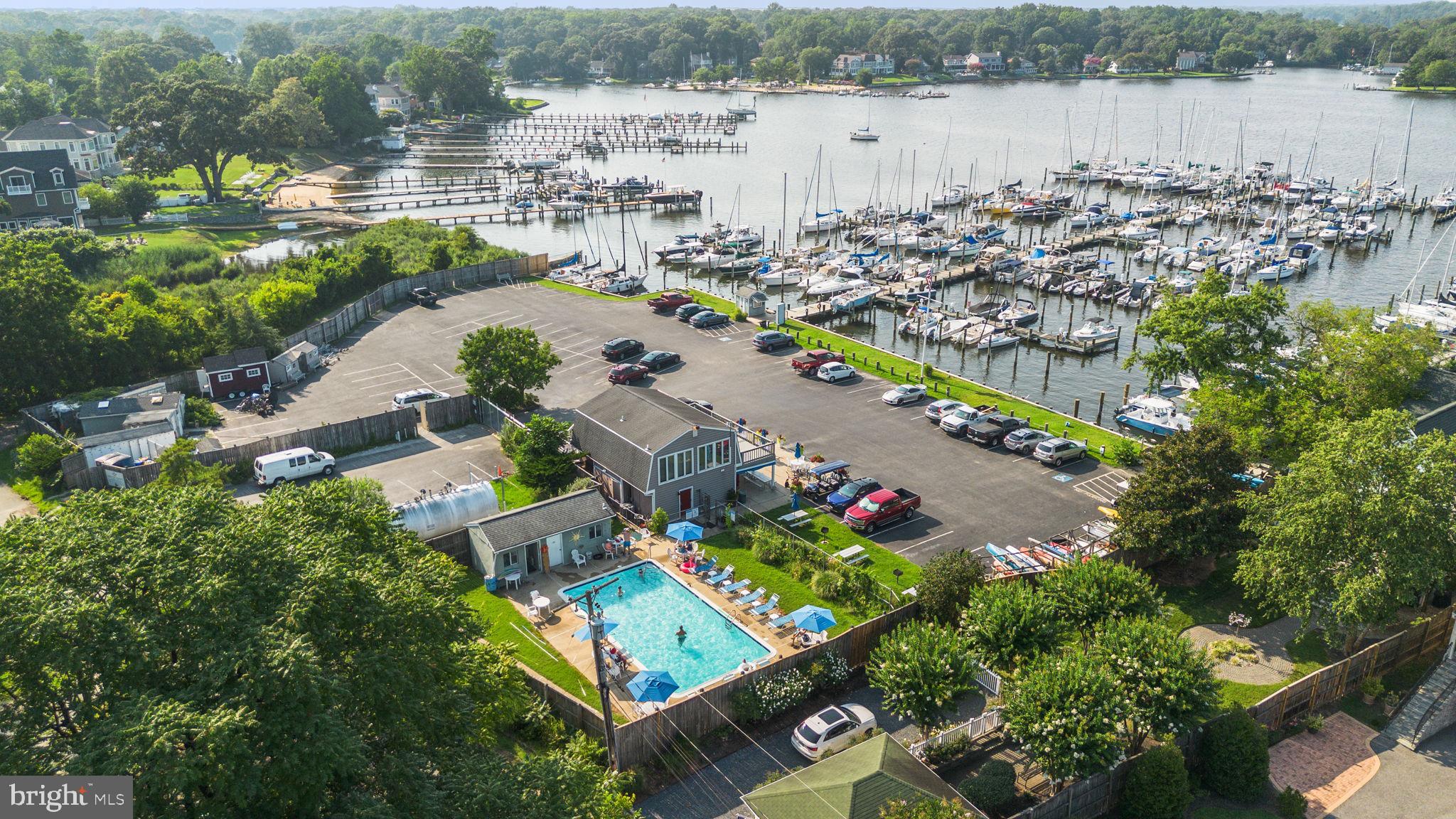 MANHATTAN BEACH - Residential