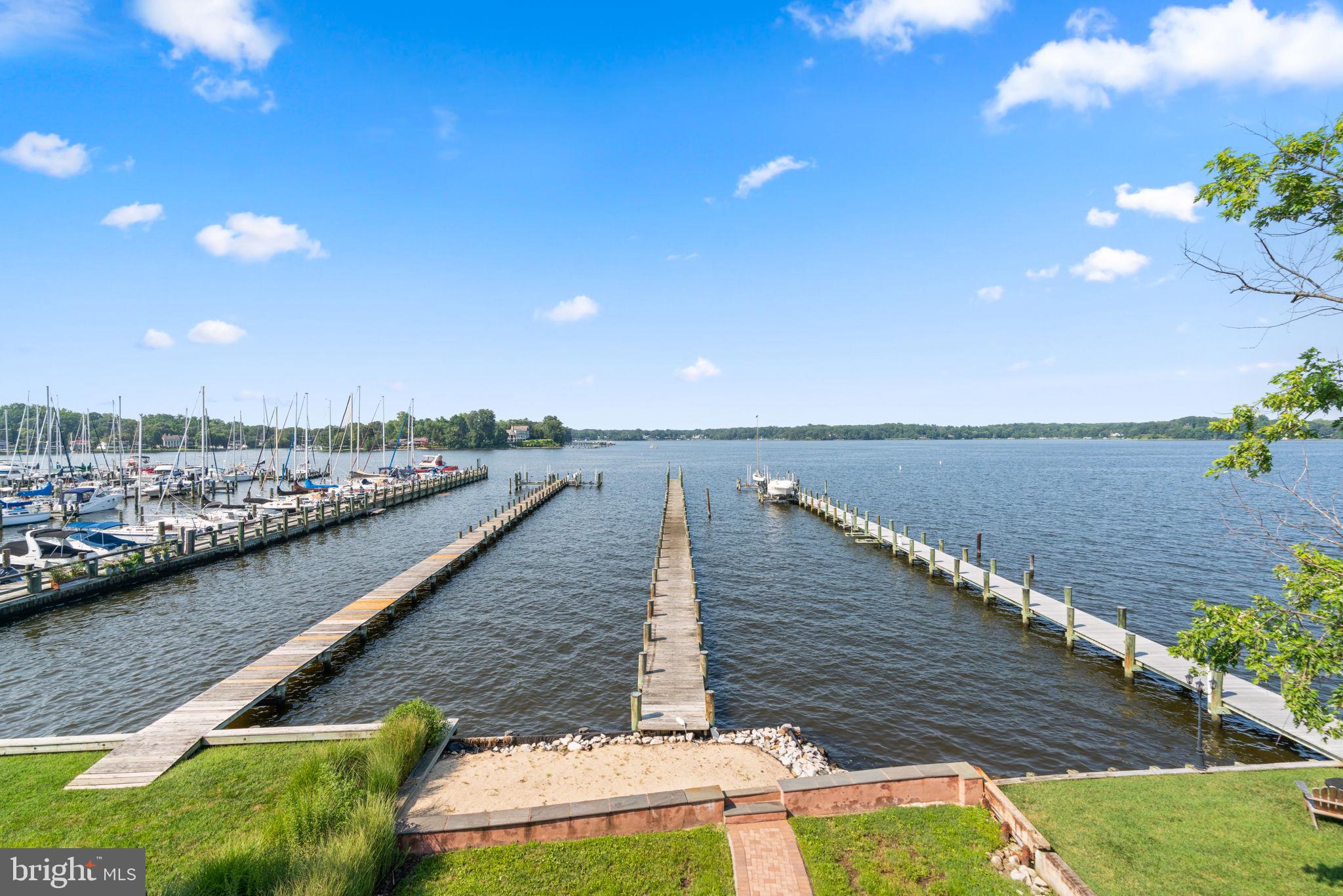 MANHATTAN BEACH - Residential