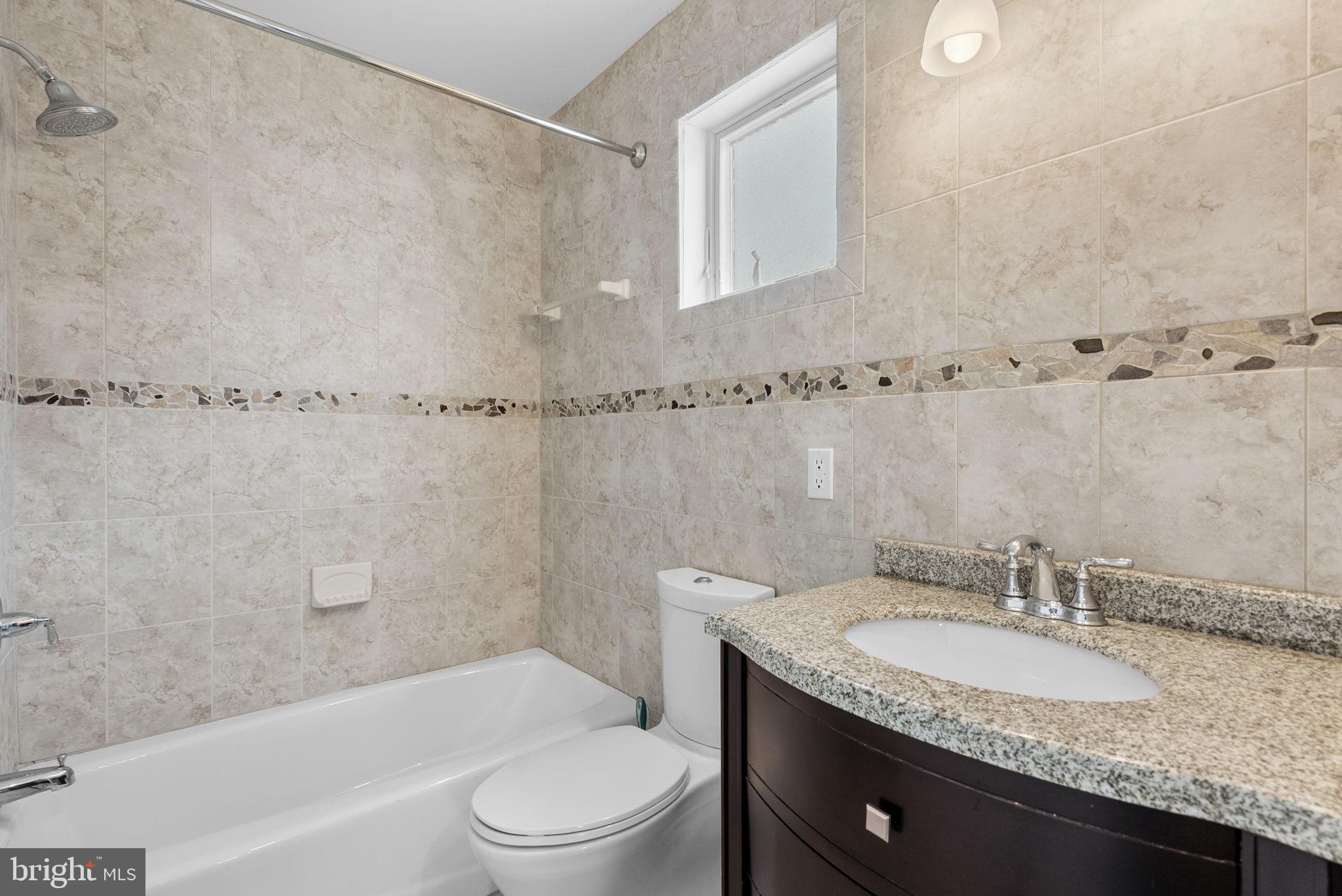 MANHATTAN BEACH - Residential