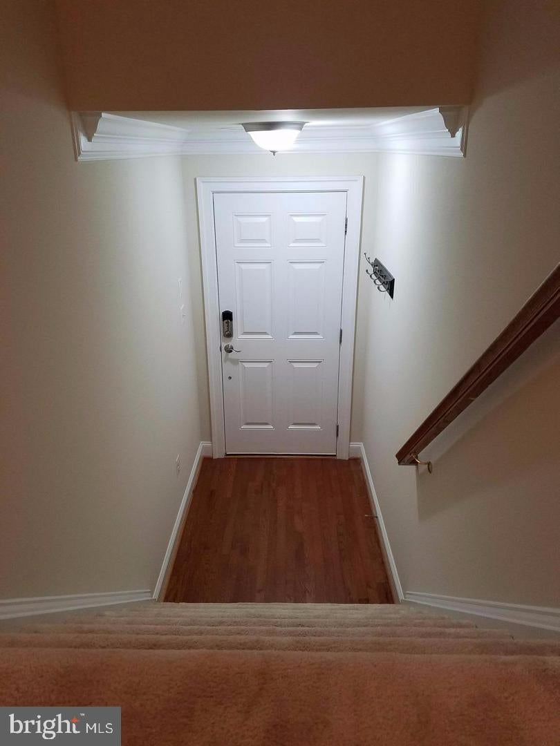 5985 MEADOW BROOK DRIVE