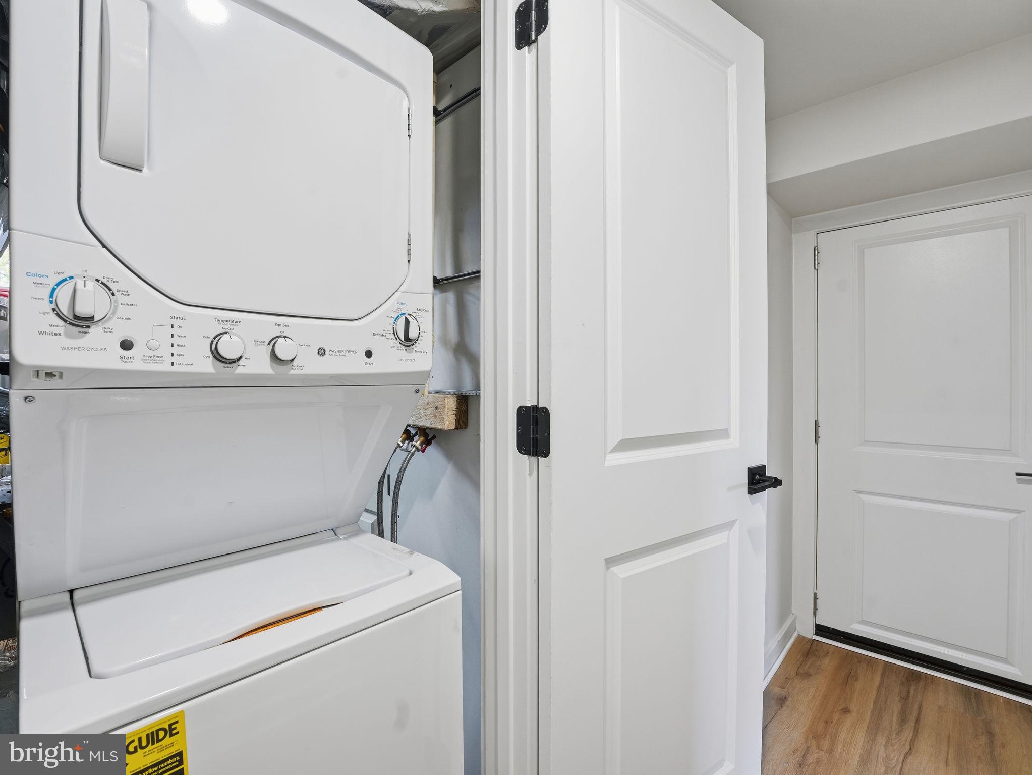 CRESTWOOD MANOR - Residential