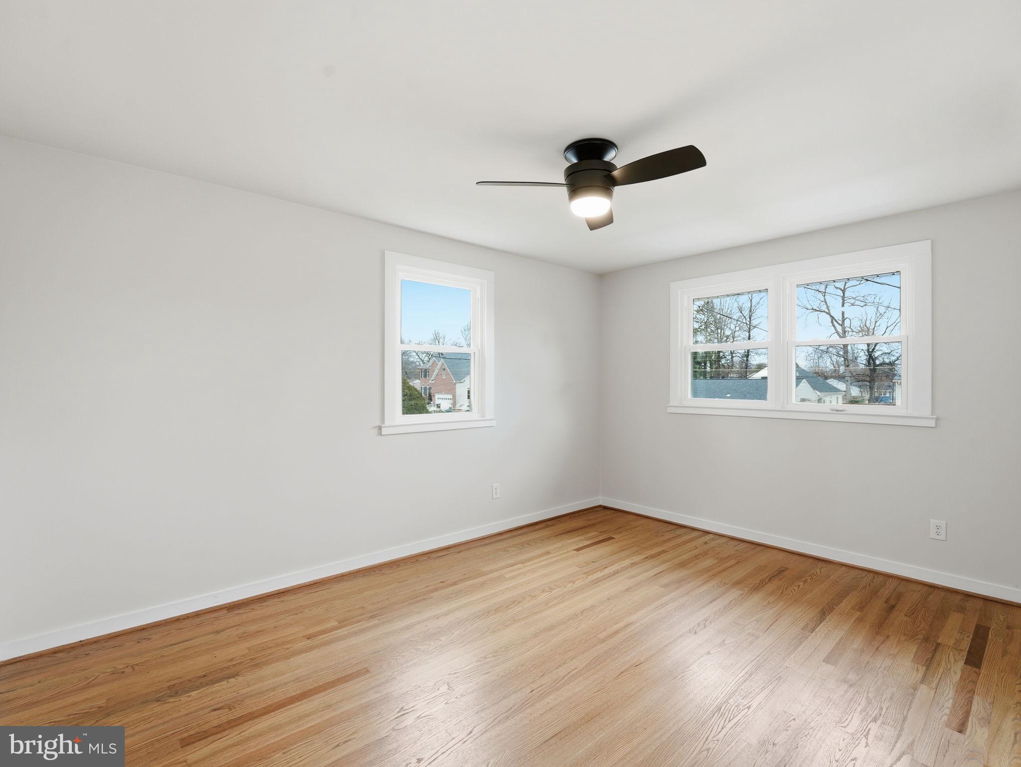 CRESTWOOD MANOR - Residential