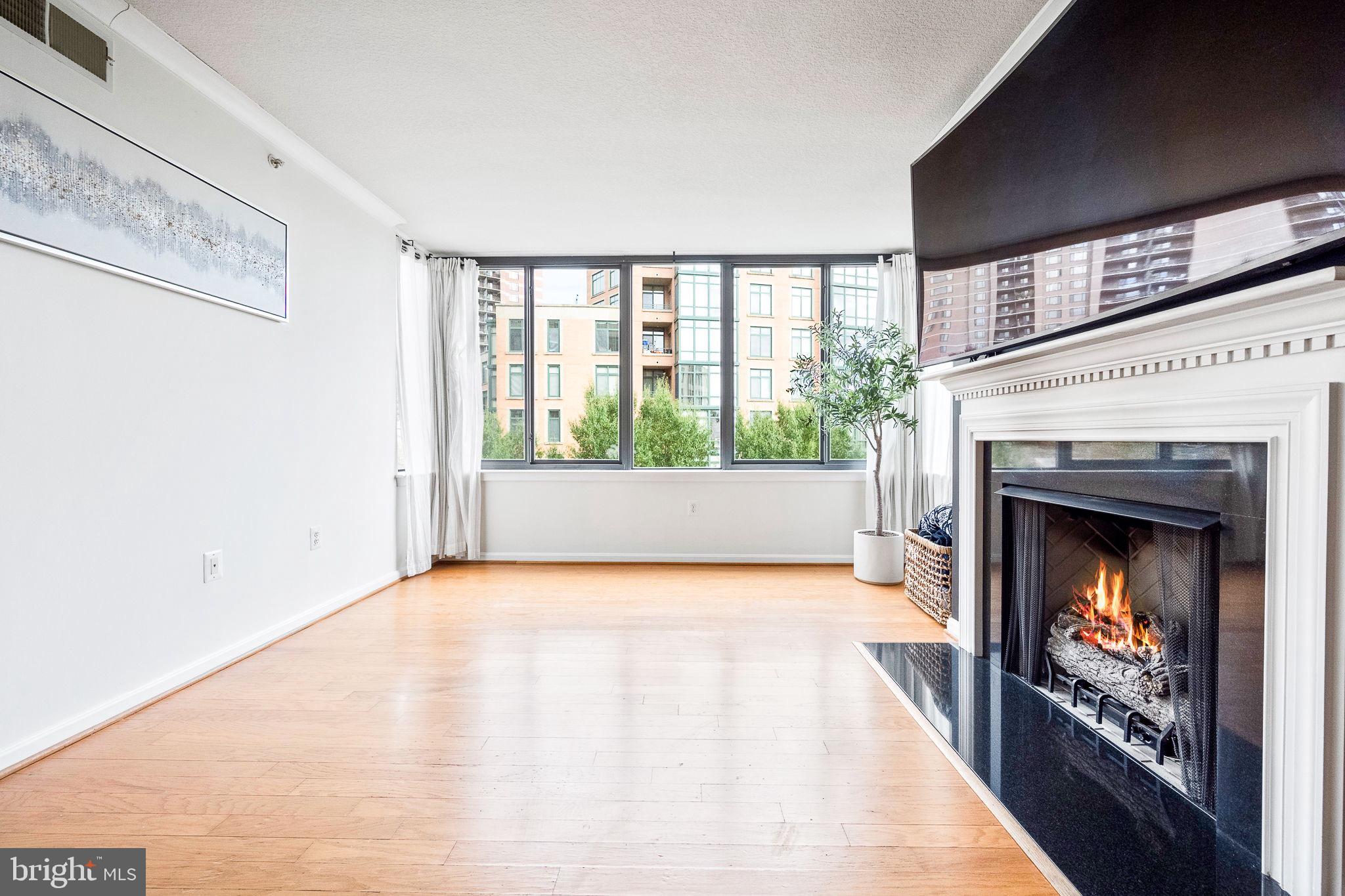 THE PARK AT COURTHOUSE - Residential