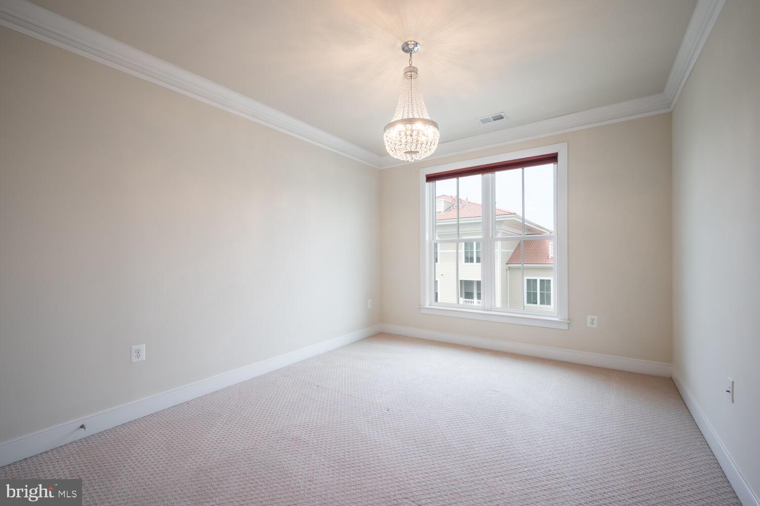 POTOMAC  YARDS - Residential