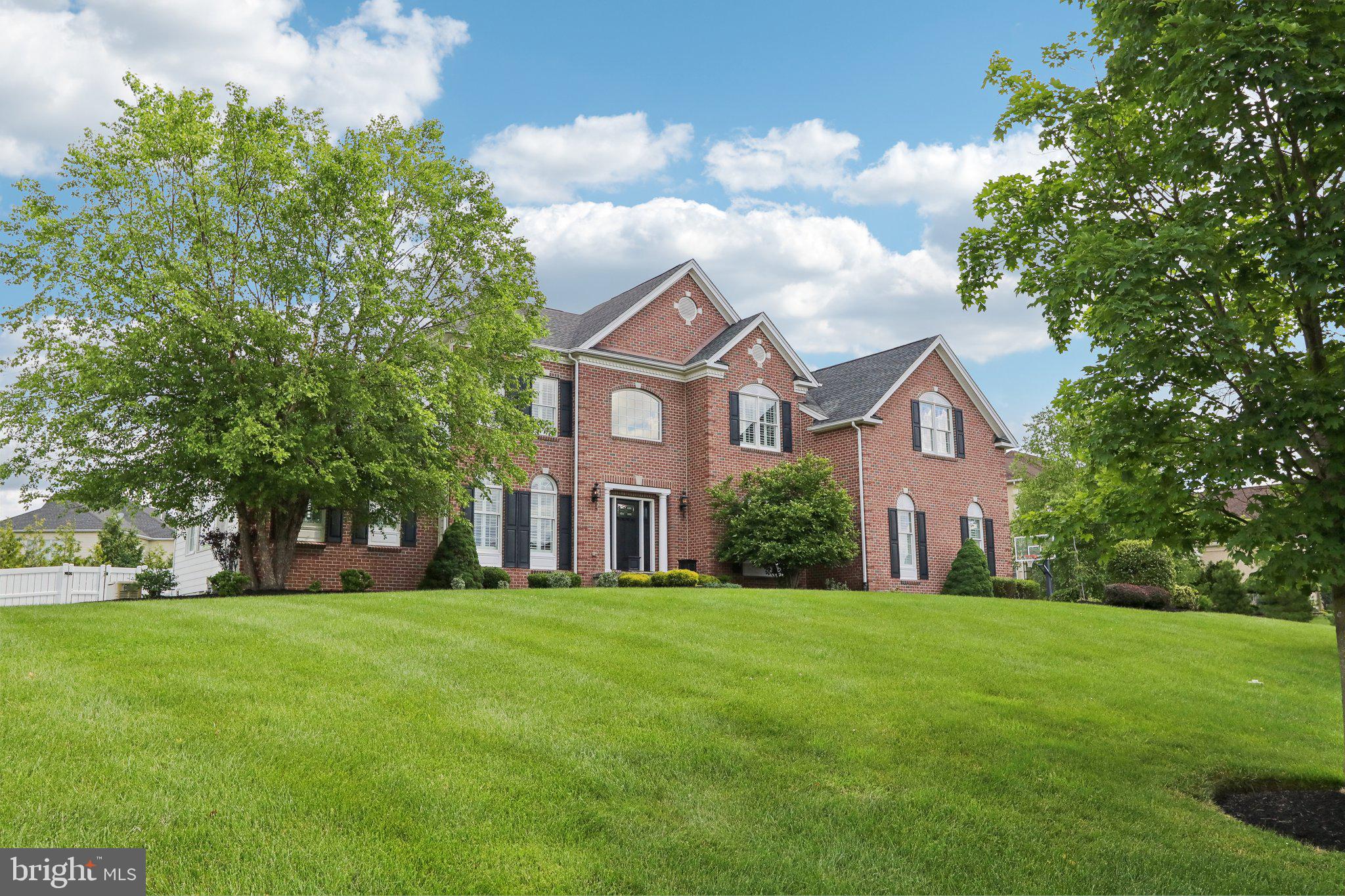 CHAPMANS CORNER - Residential