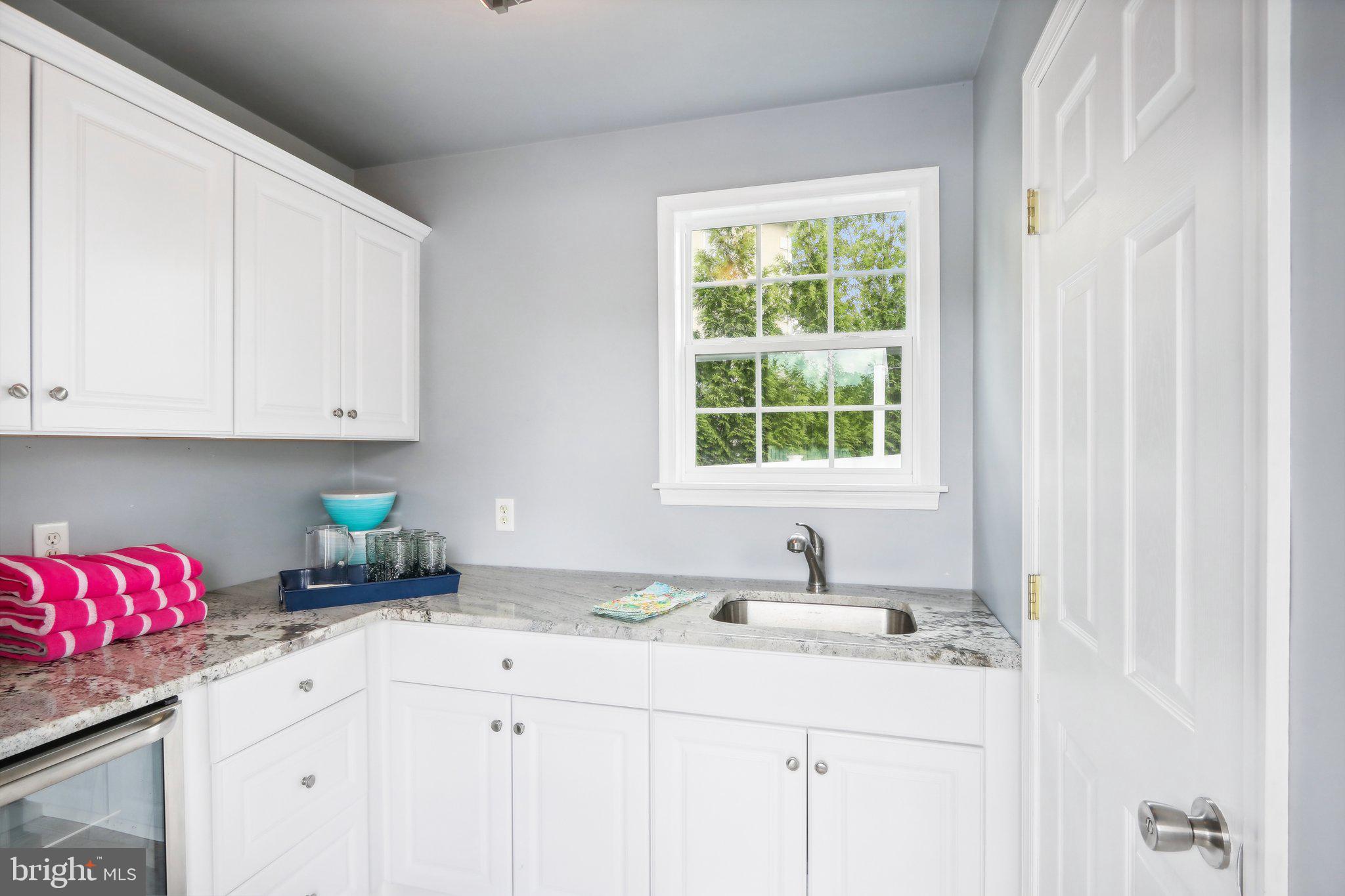 CHAPMANS CORNER - Residential