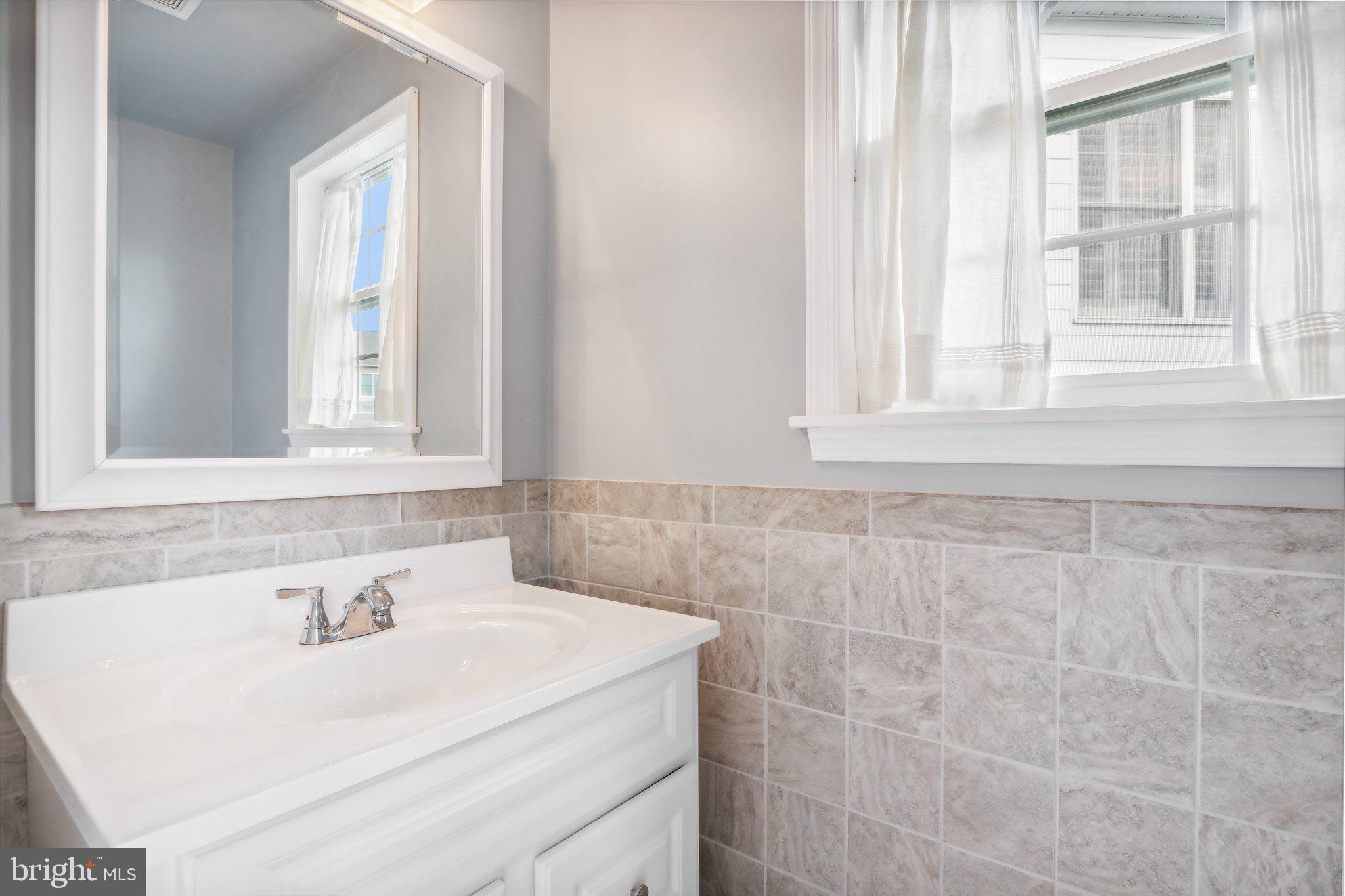 CHAPMANS CORNER - Residential
