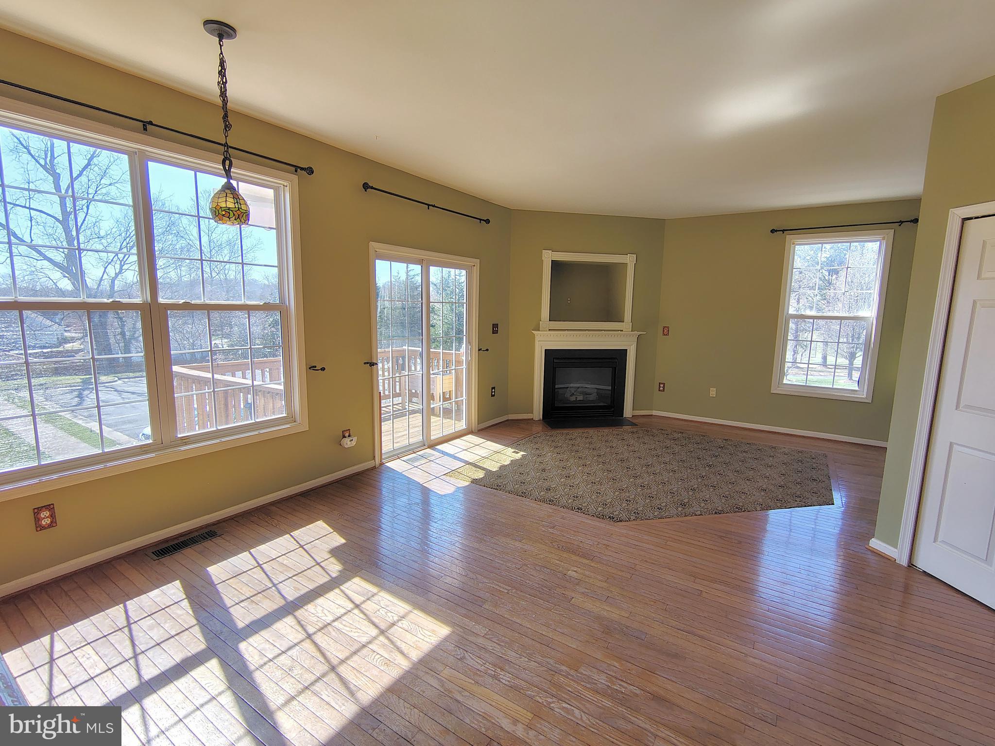 ROSEBERRY - Residential