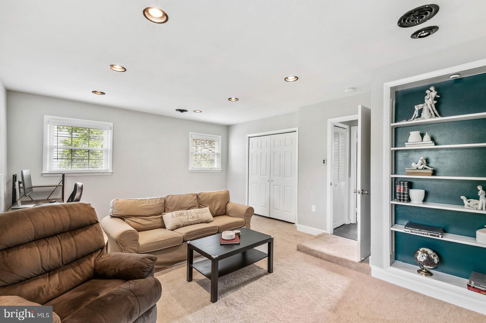 GREENBRIAR - Residential