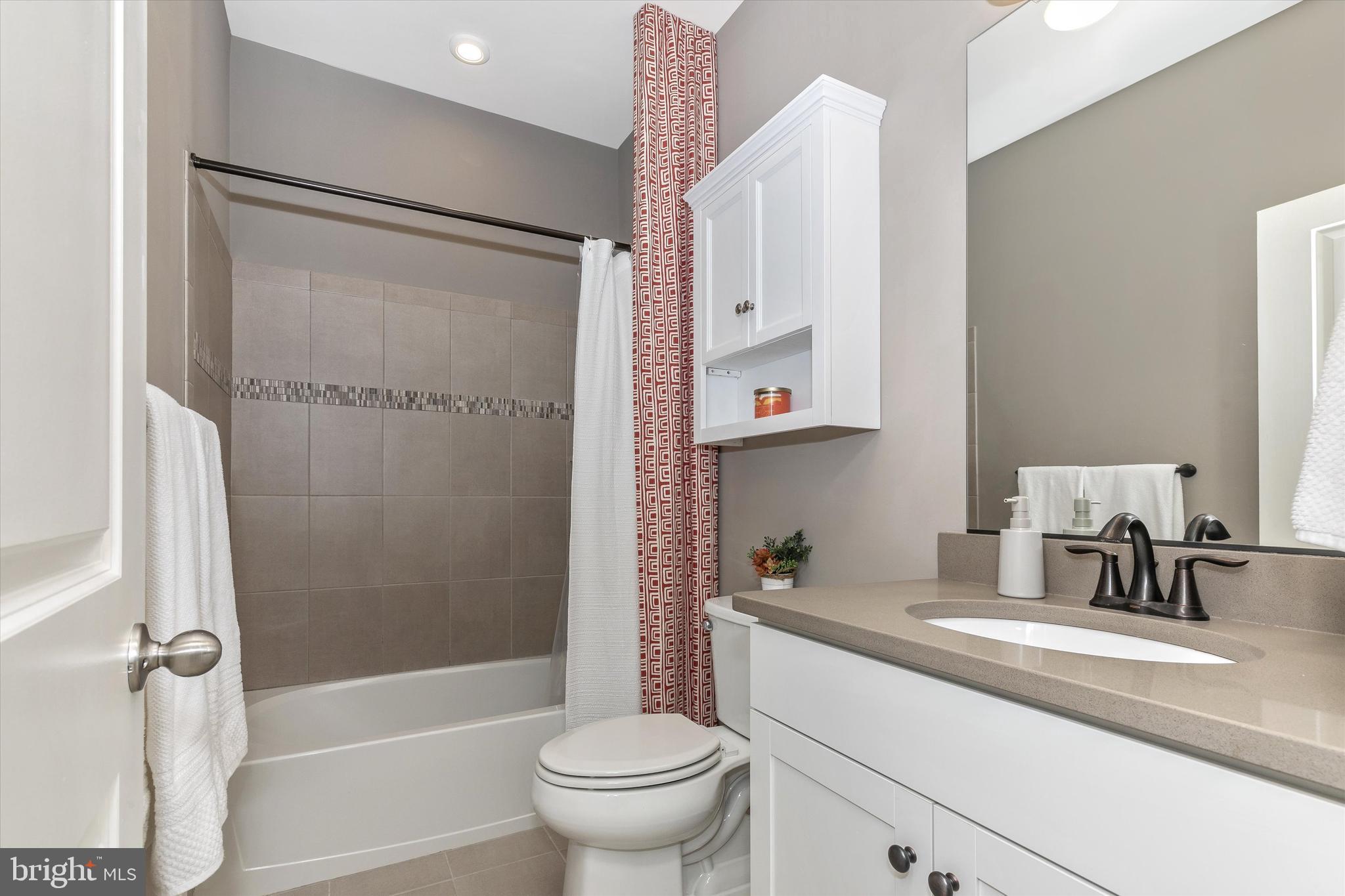 WADE'S GRANT - Residential